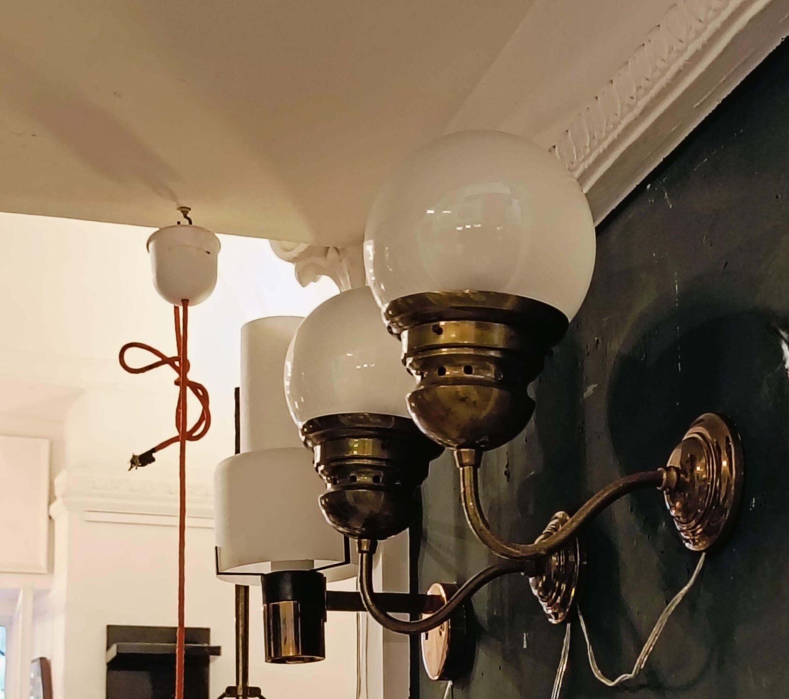 Luigi Caccia Dominioni For Azucena Pair Of Wall Lamp "Lp1," Italy 50' photo vinterior