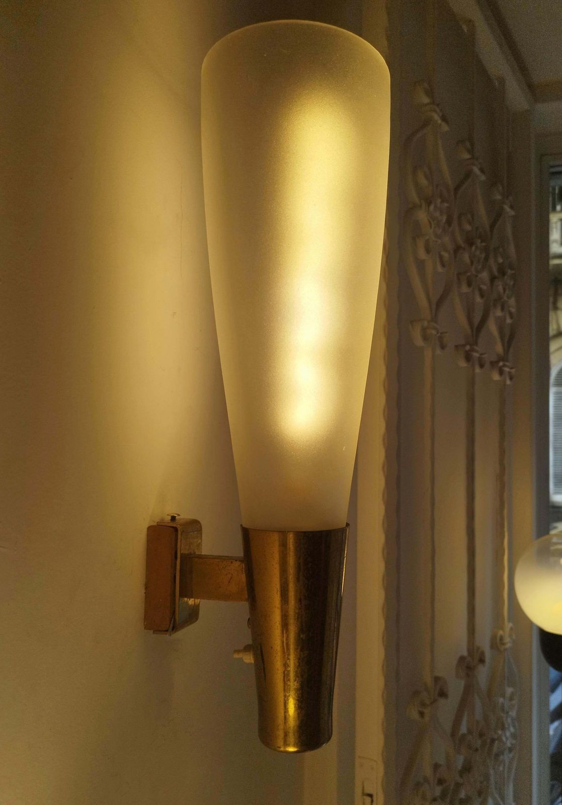 Pietro Chiesa For Fontana Arte Model 1537 Wall Lamp, Italy 1940s photo 3229.0
