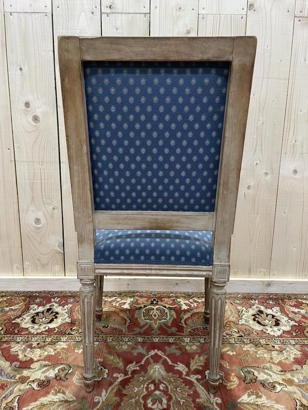 Suite De 8 Chaises De Style Louis XVI Patinées photo Furniture