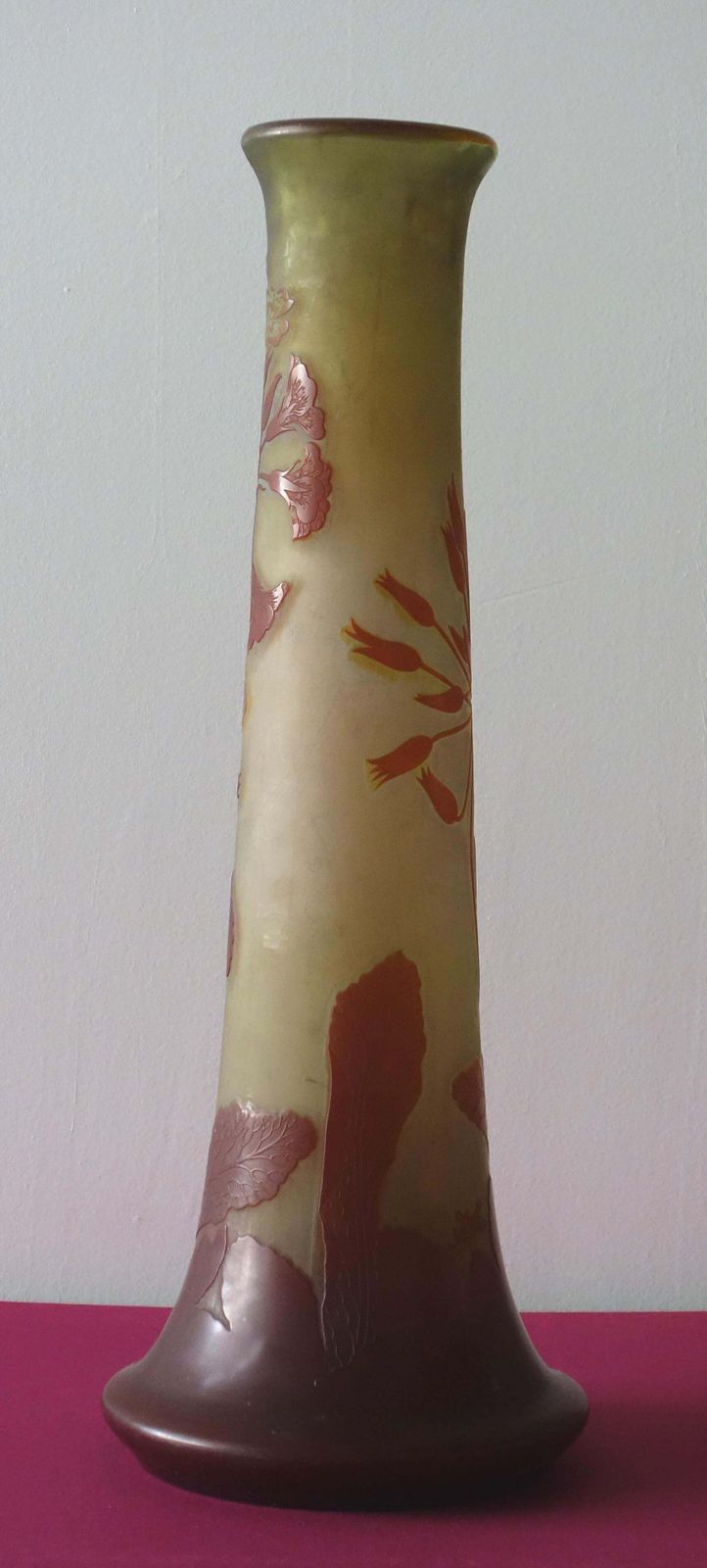 émile Galléart Nouveau French Cameo Glass 'Umbels Vase' By Emile Gallé, Nancy   63cm High photo Home Decor