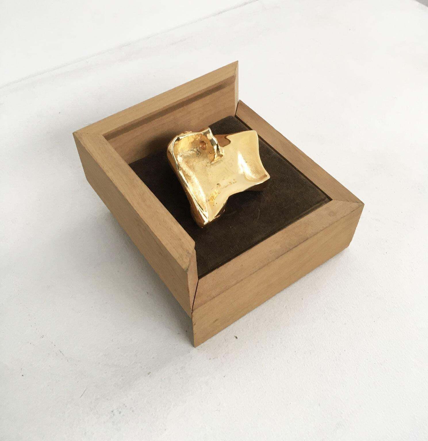 photo furniture 1986 Italy Abstract Bronze Sculpture Patrizia Guerresi Afrodite Aphrodite