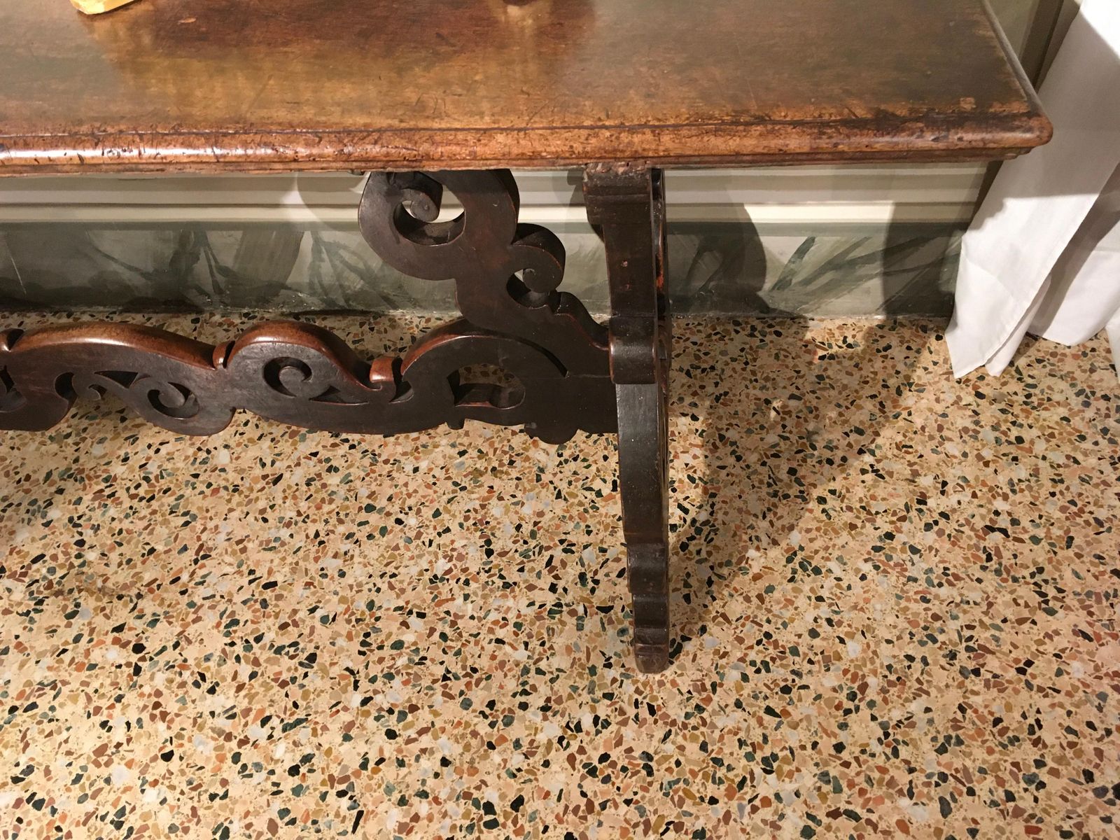186969.0 1650 Italy Solid Baroque Walnut Dining Table Or Console photo
