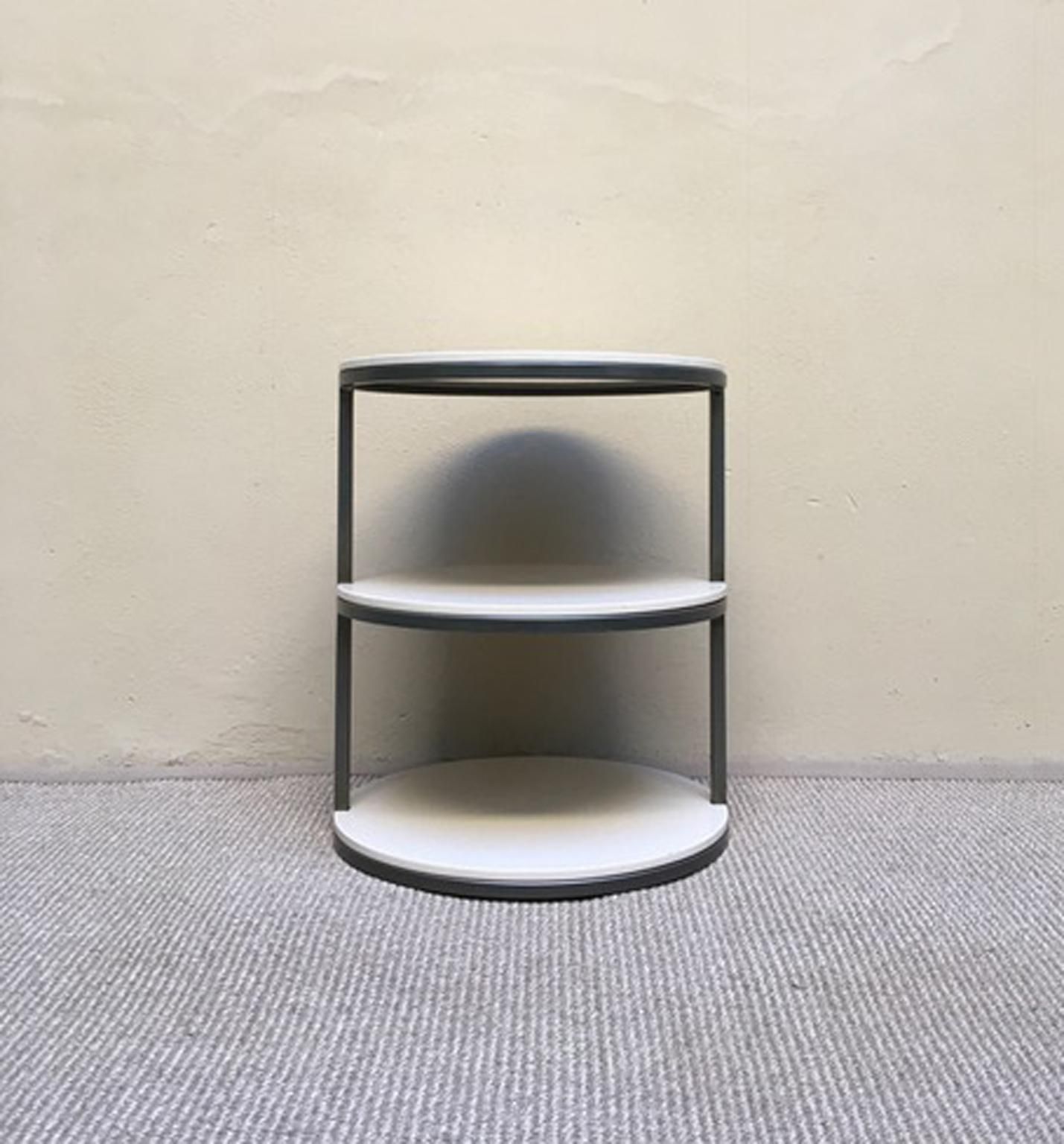 Italian Design Round Side Table In Lacquered Wood And Iron photo for sale