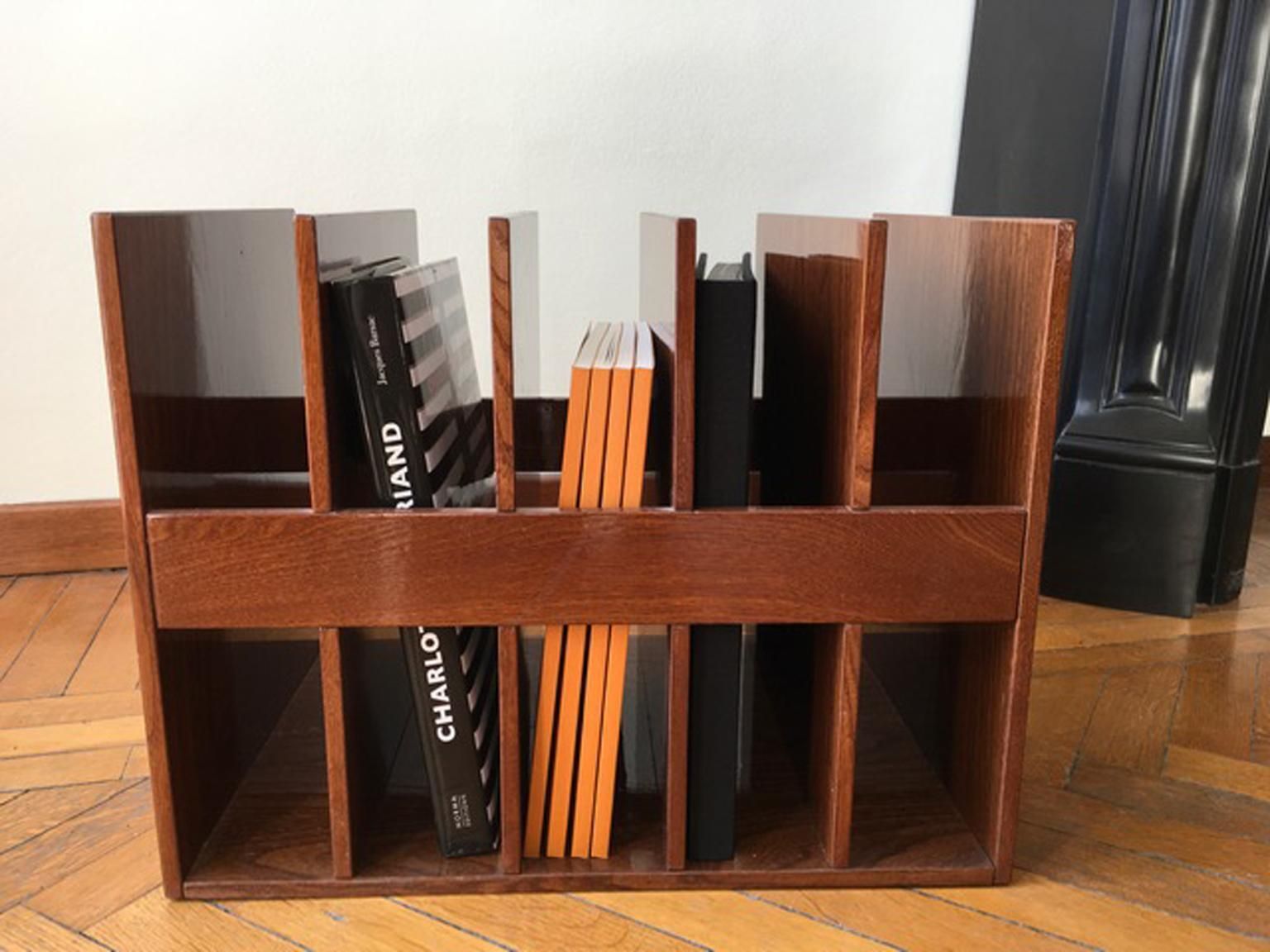 photo vinterior Italy Mid Century Modern Style Magazine Rack In Walnut