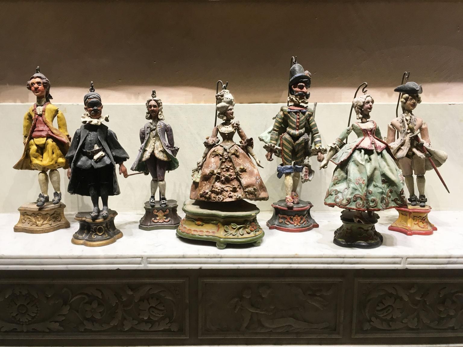 1750 Venezia Italy Set 7 Lacquered Puppets Polychrome Wooden And Papier Machè photo furniture