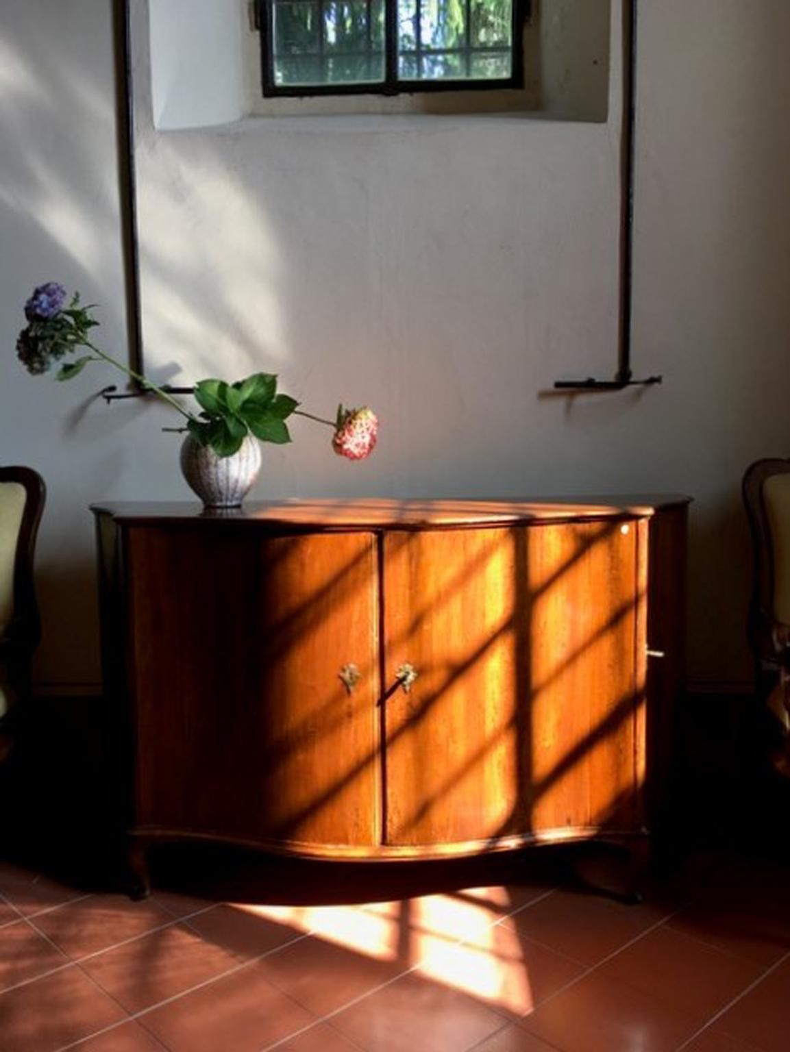 Furniture Italy Venezia Mid  18th Century Baroque Hand Carved Walnut Sideboard photo