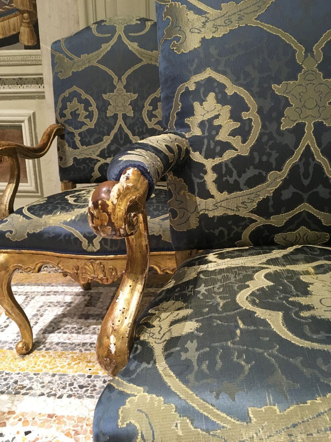 1750 Venezia Italy Pair Of Rococo Carved Giltwood Armchairs photo furniture