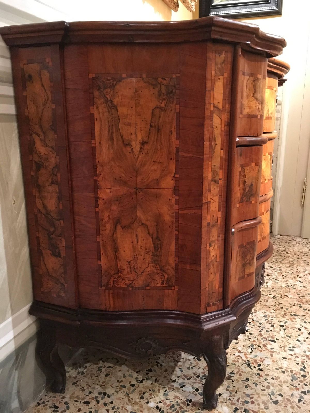 Italy Venezia 18th Century Baroque Olive And Briar Wood Chest Of Drawers photo furniture