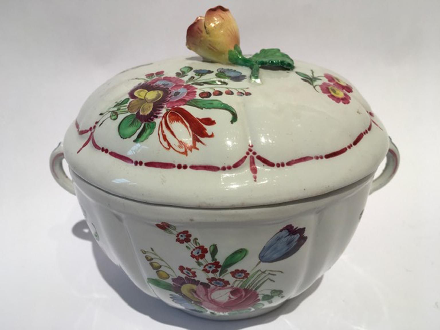Italy 18th Century Richard Ginori Porcelain Covered Cup Or Sugar Bowl photo furniture