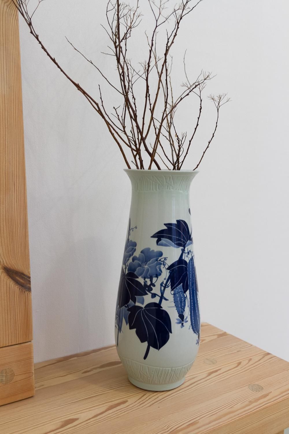 319.0 Chinese Blue And White Porcelain Vase, 1970s. photo
