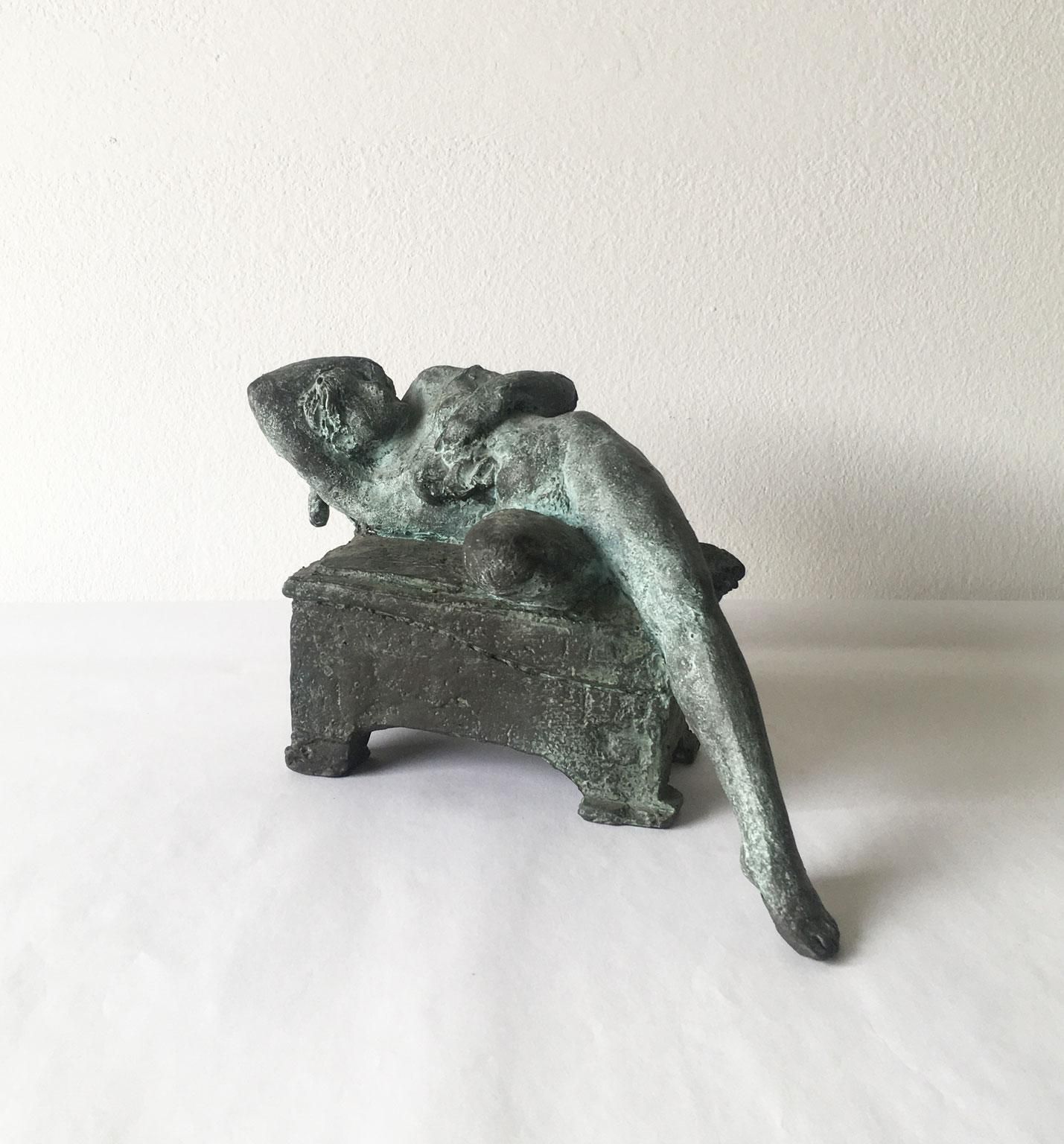 2006 Italy Bronze Sculpture By Ugo Riva Con Gli Occhi Nelle Stelle photo furniture