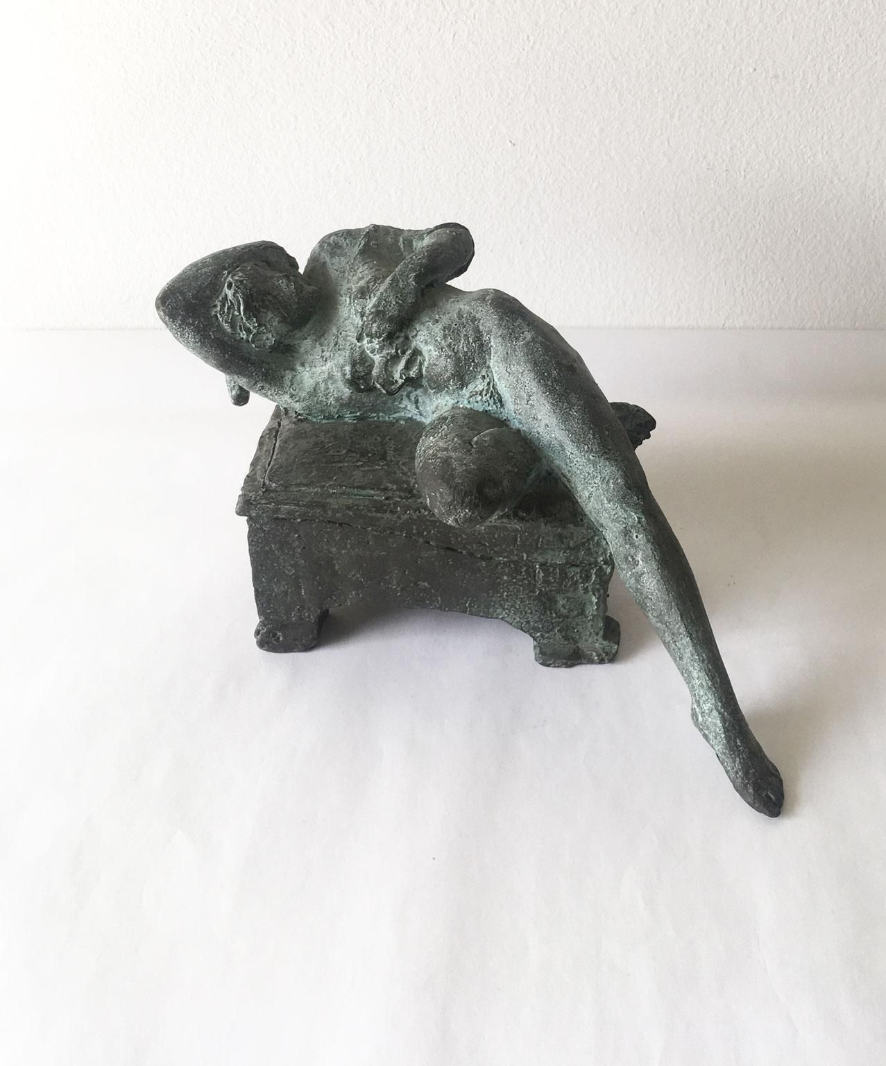 photo vintage 2006 Italy Bronze Sculpture By Ugo Riva Con Gli Occhi Nelle Stelle