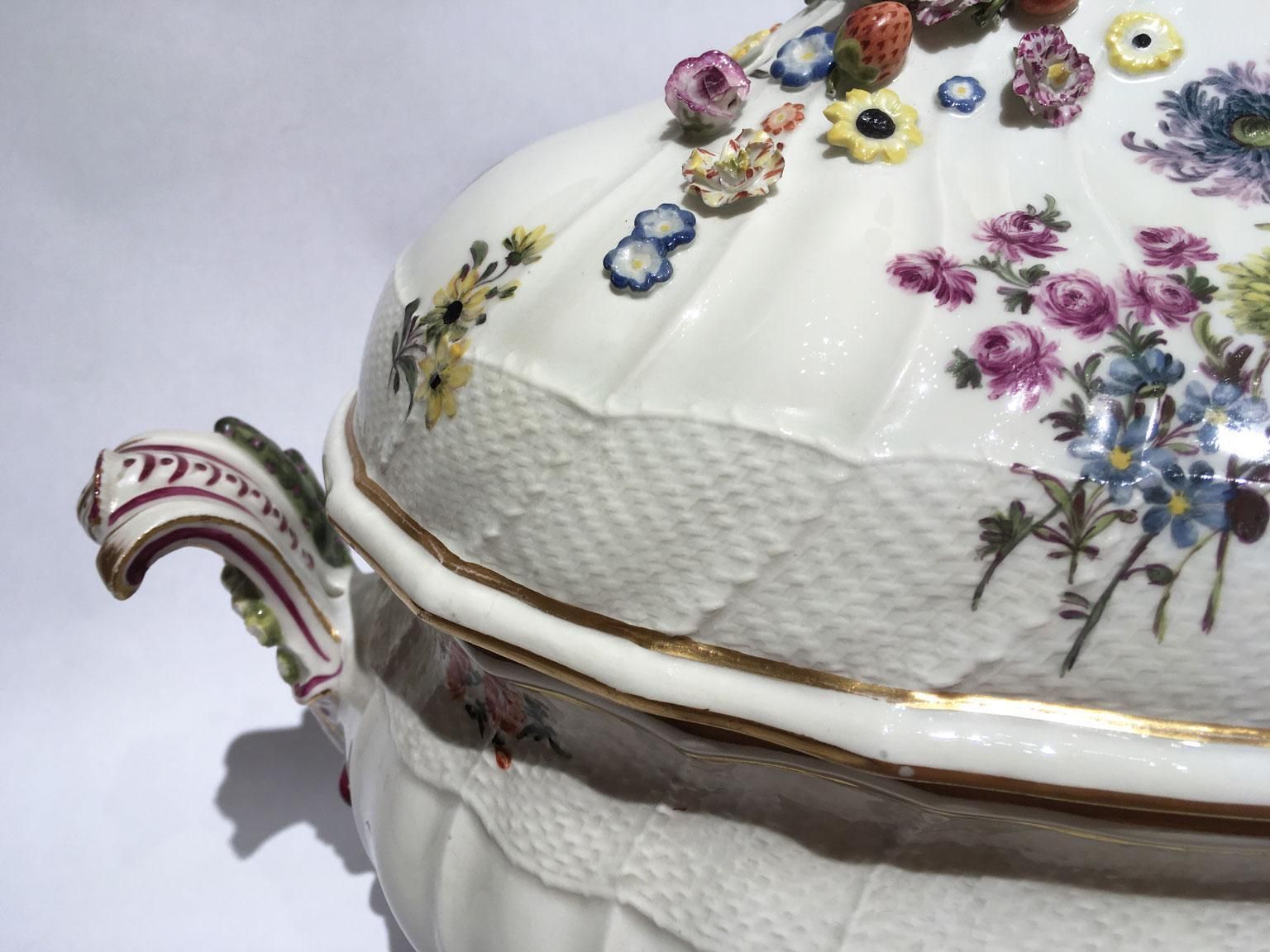 1755 Meissen Porcelain Soup Bowl Or Center Piece With Flower Decor photo 15297.0