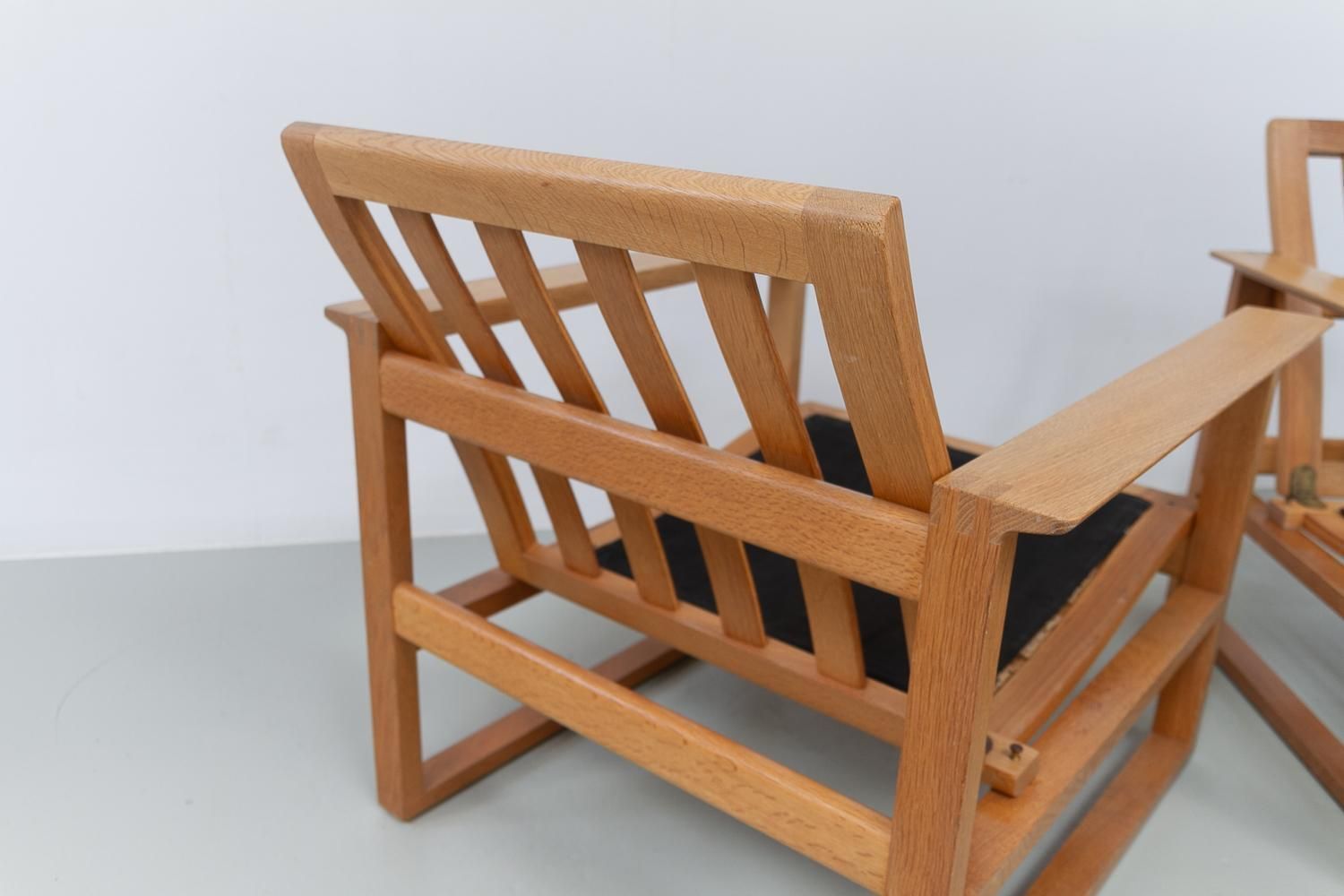 3059.0 Børge Mogensen Model 2256 Lounge Chairs, 1960s. Set Of 2. photo