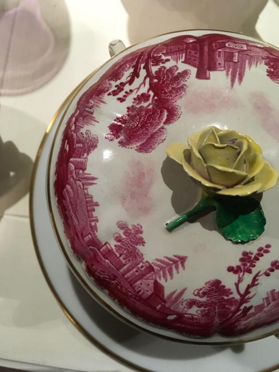 Italy Richard Ginori Mid 18th Century Pink Porcelain Covered Cup With Landscapes photo for sale