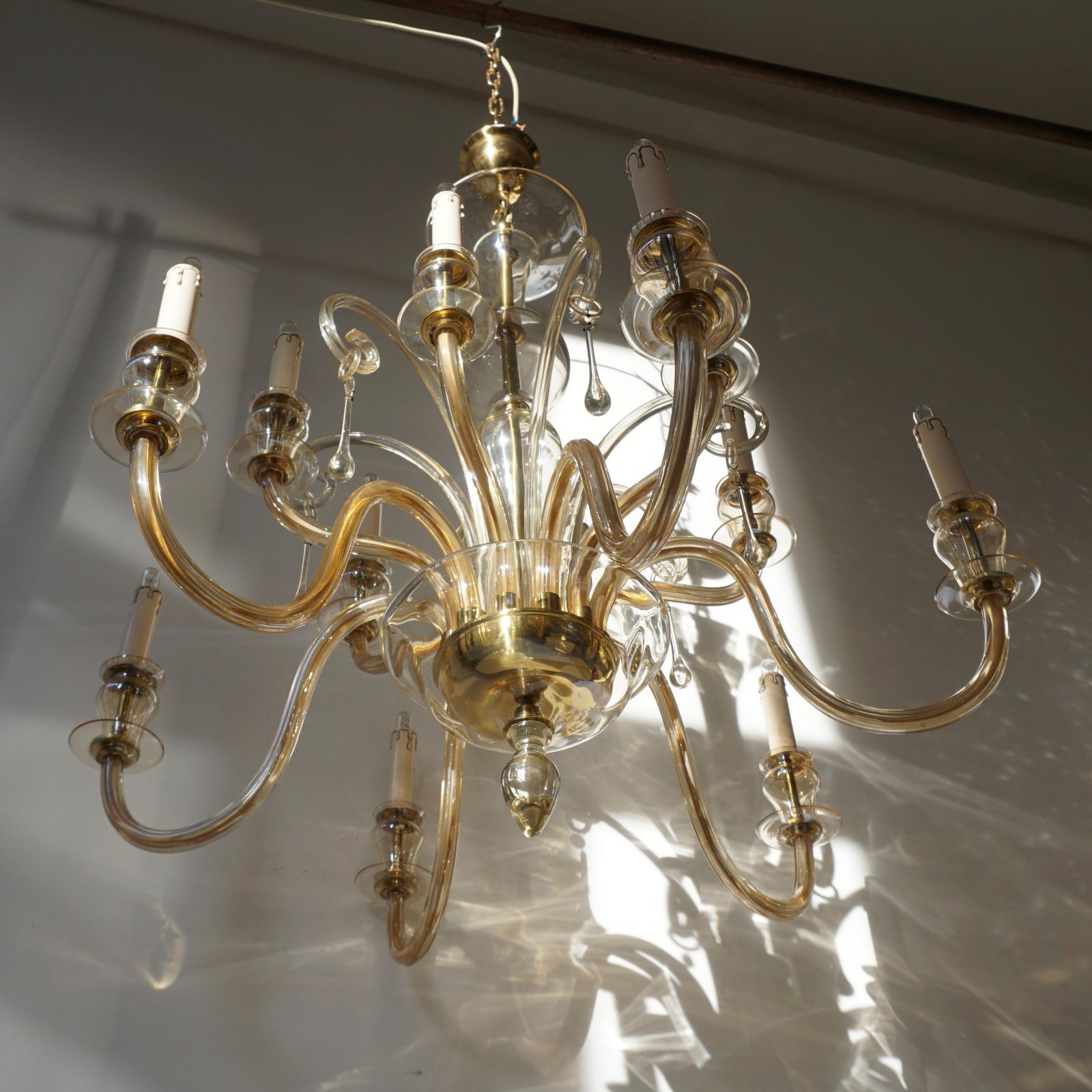 Italian Midcentury Style Hand Blown Murano Venetian Glass Chandelier photo for sale