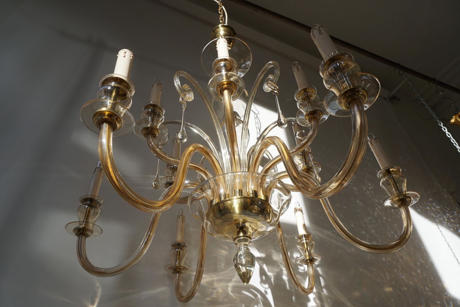 Italian Midcentury Style Hand Blown Murano Venetian Glass Chandelier photo vinterior