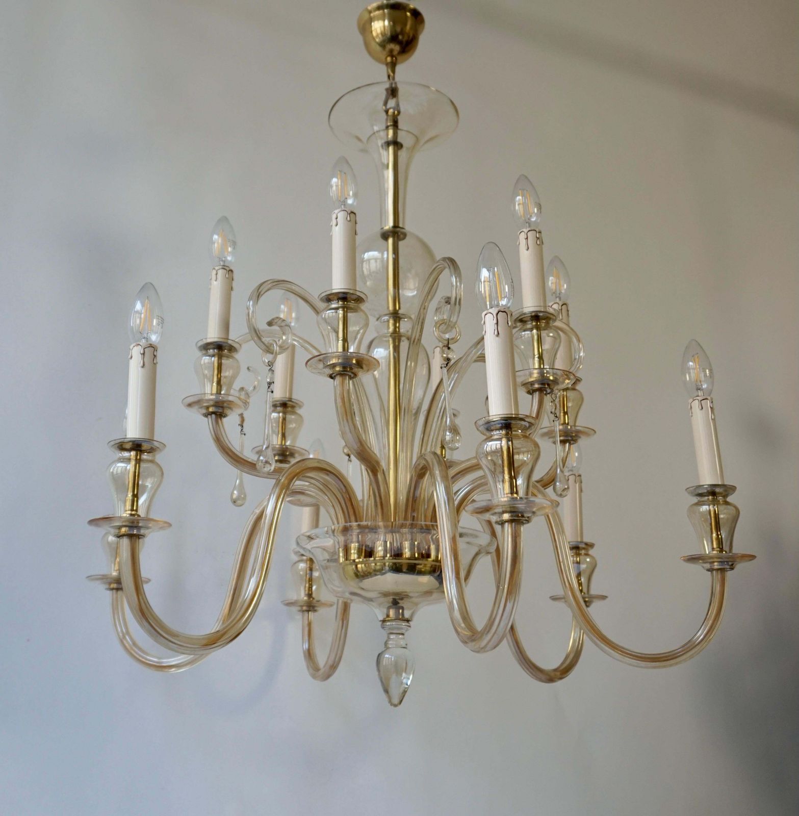 photo buy Italian Midcentury Style Hand Blown Murano Venetian Glass Chandelier