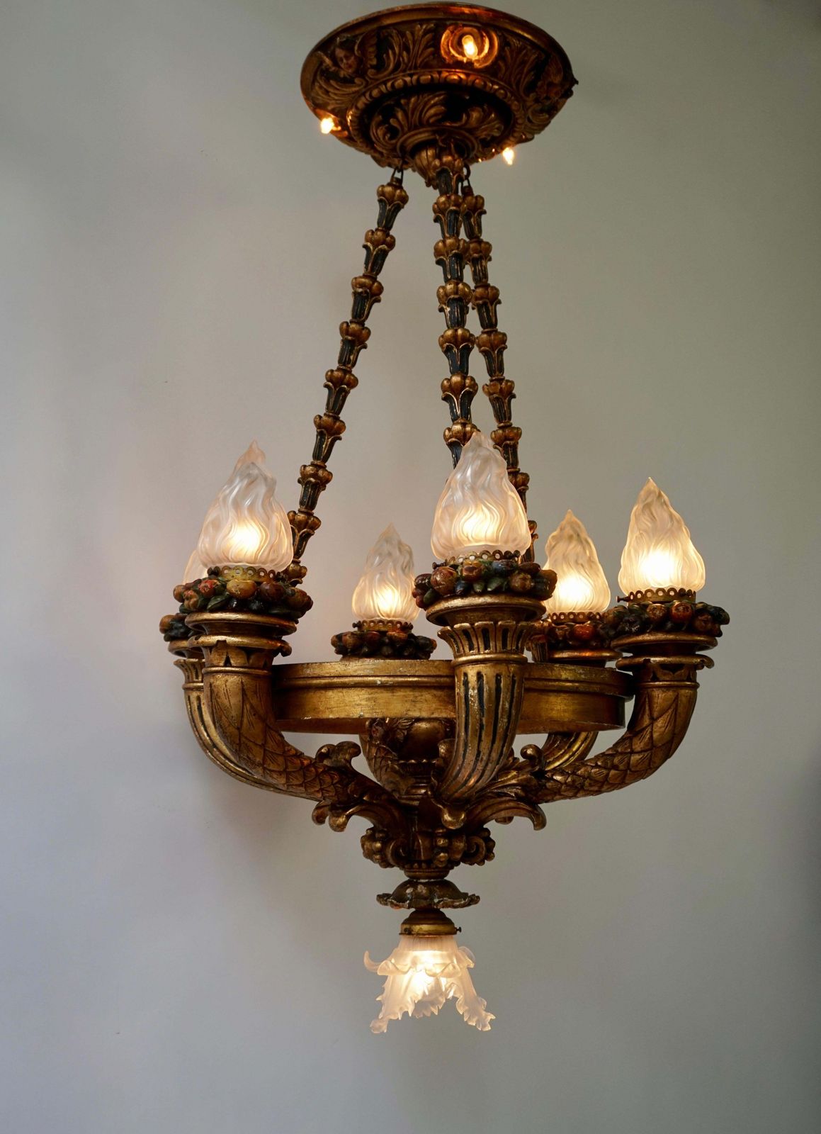 Wonderful Italian Giltwood Cherubs Putti And Painted Fruit Torch Chandelier photo Lighting