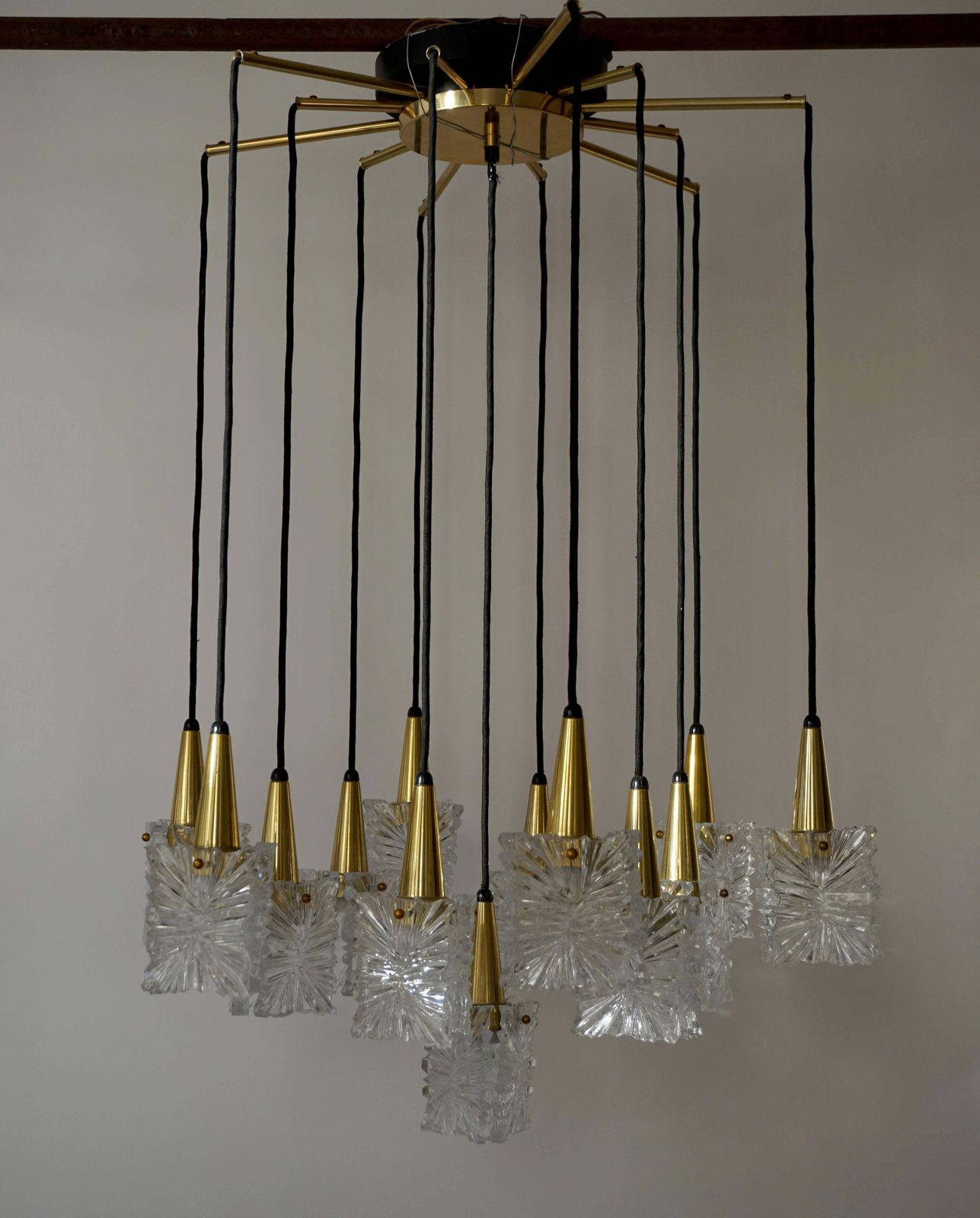 Chandelier In Glass And Brass By Raak photo furniture