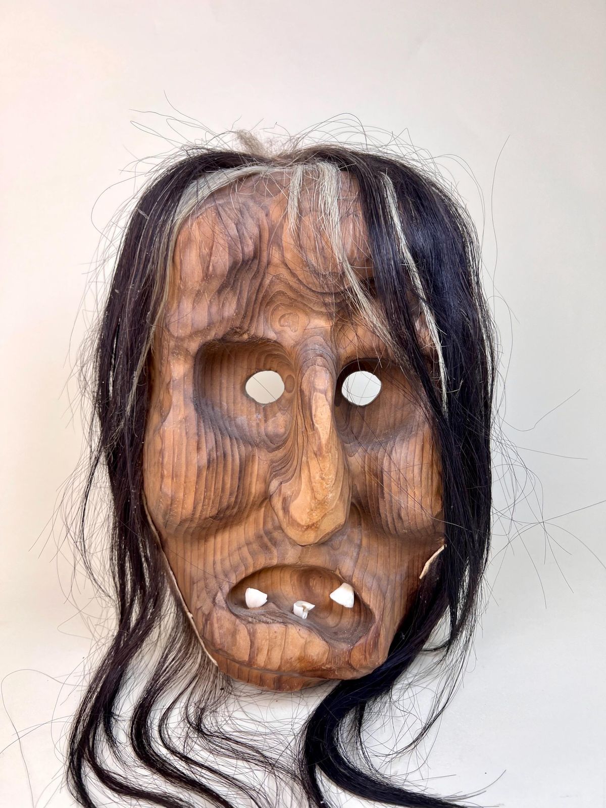 Vintage Swiss Wall Mask, Tschäggättä Mask, Original Lötschentaler Mask, Traditional Wall Mask photo vinterior