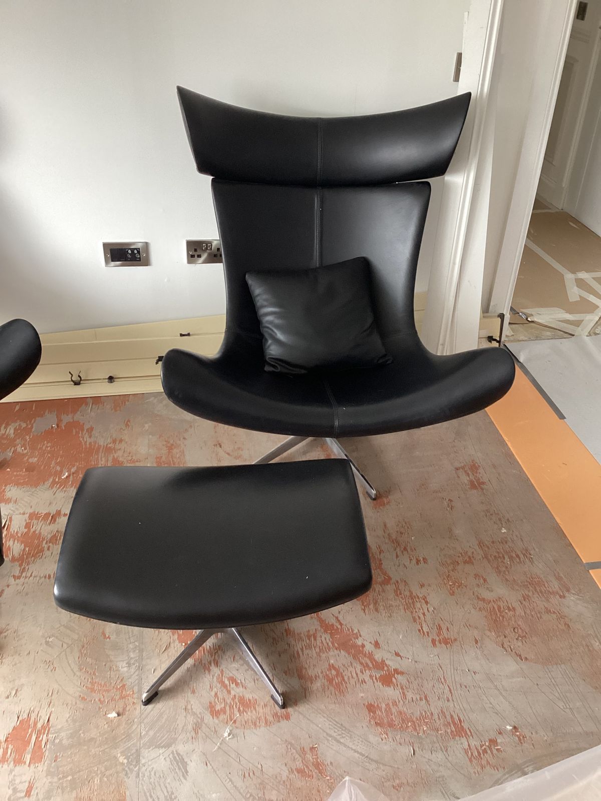 Replica Imola Chair Black Leather Including Footstool (Paired Chairs And Footstools) photo furniture
