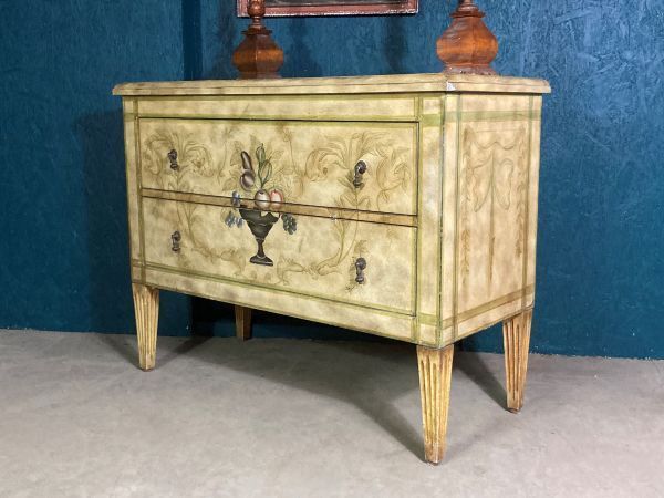 A Fine Highly Decorative Painted Chest Of Drawers photo buy