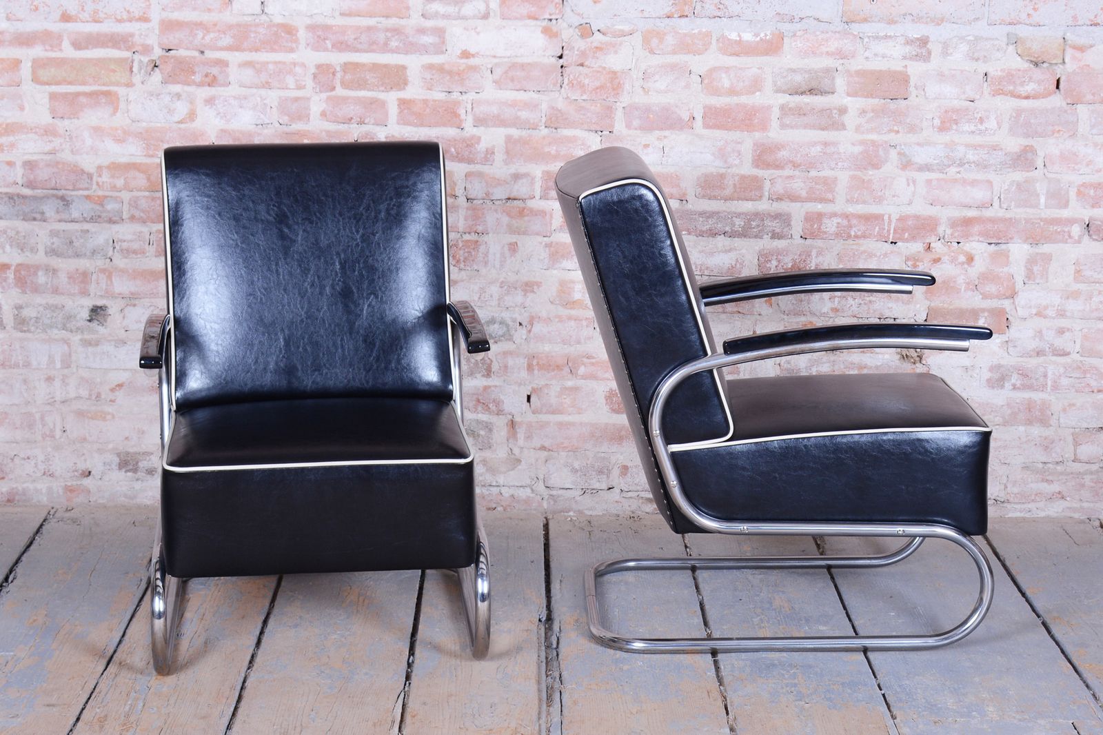 Pair Of Restored Bauhaus Armchairs, Mücke Melder, Leather, Chrome, Czech, 1930s photo furniture