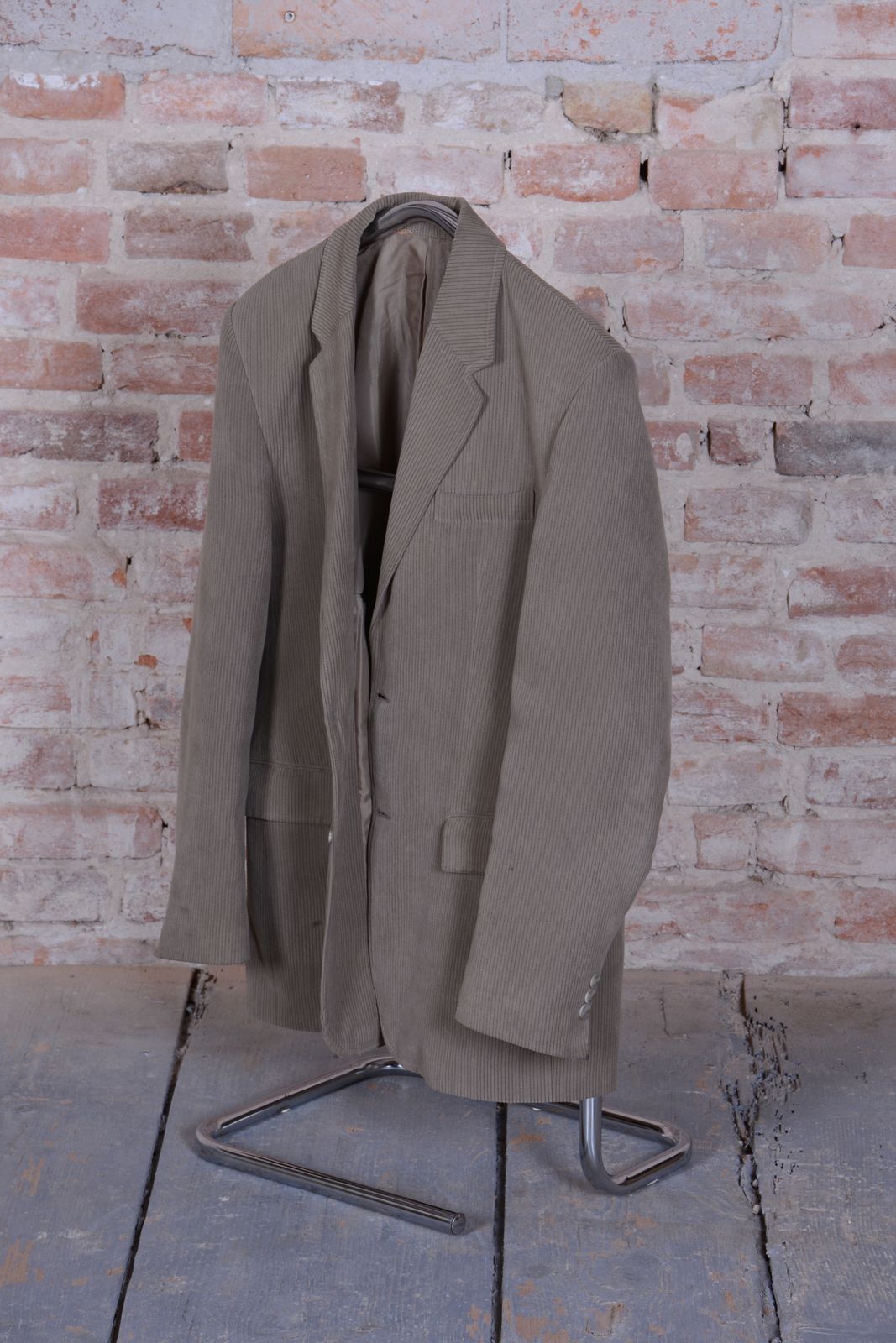 Restored Bauhaus Clothes Valet, Chrome Plated Steel, Czech, 1930s photo vinterior
