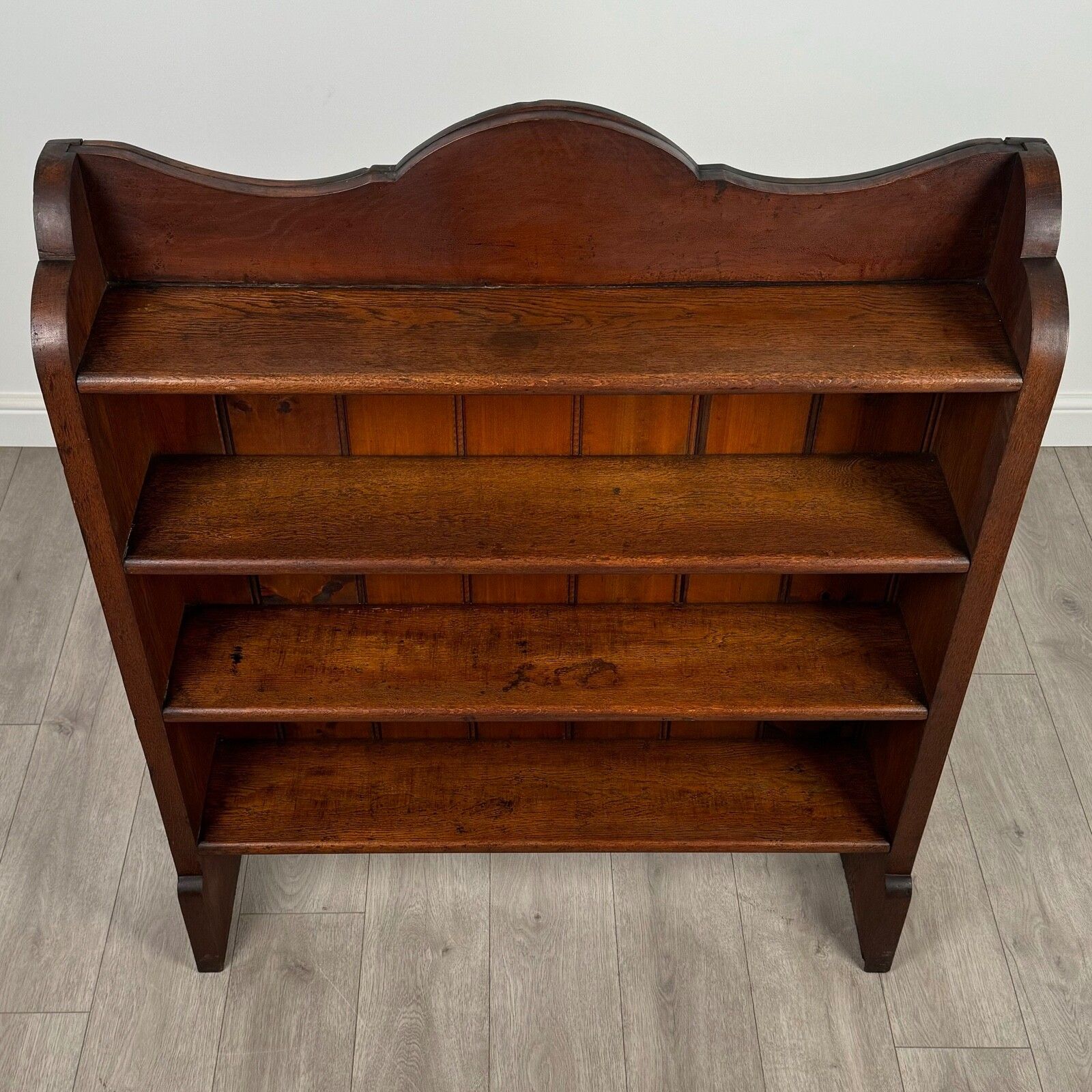 photo furniture Antique 20th Century Open Bookcase In Oak