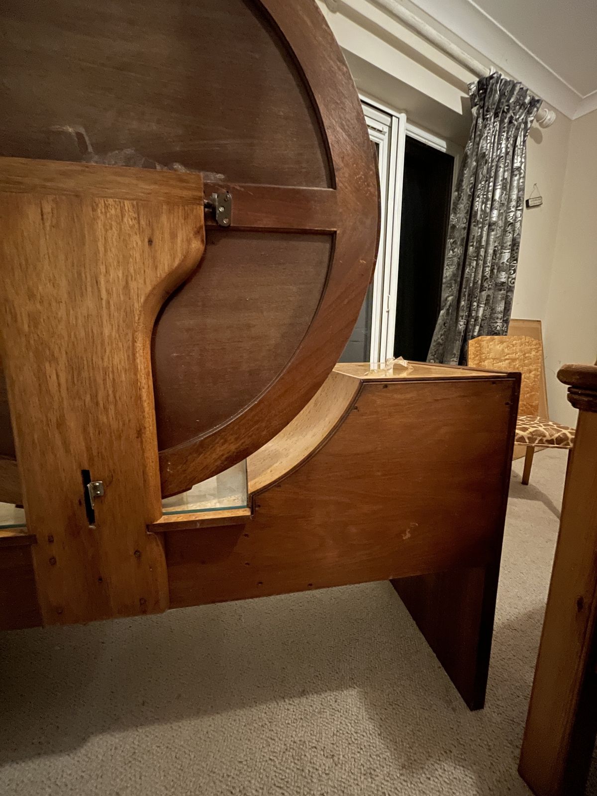 4000.0 Stunning Art Deco Bedroom  Suite Hille photo