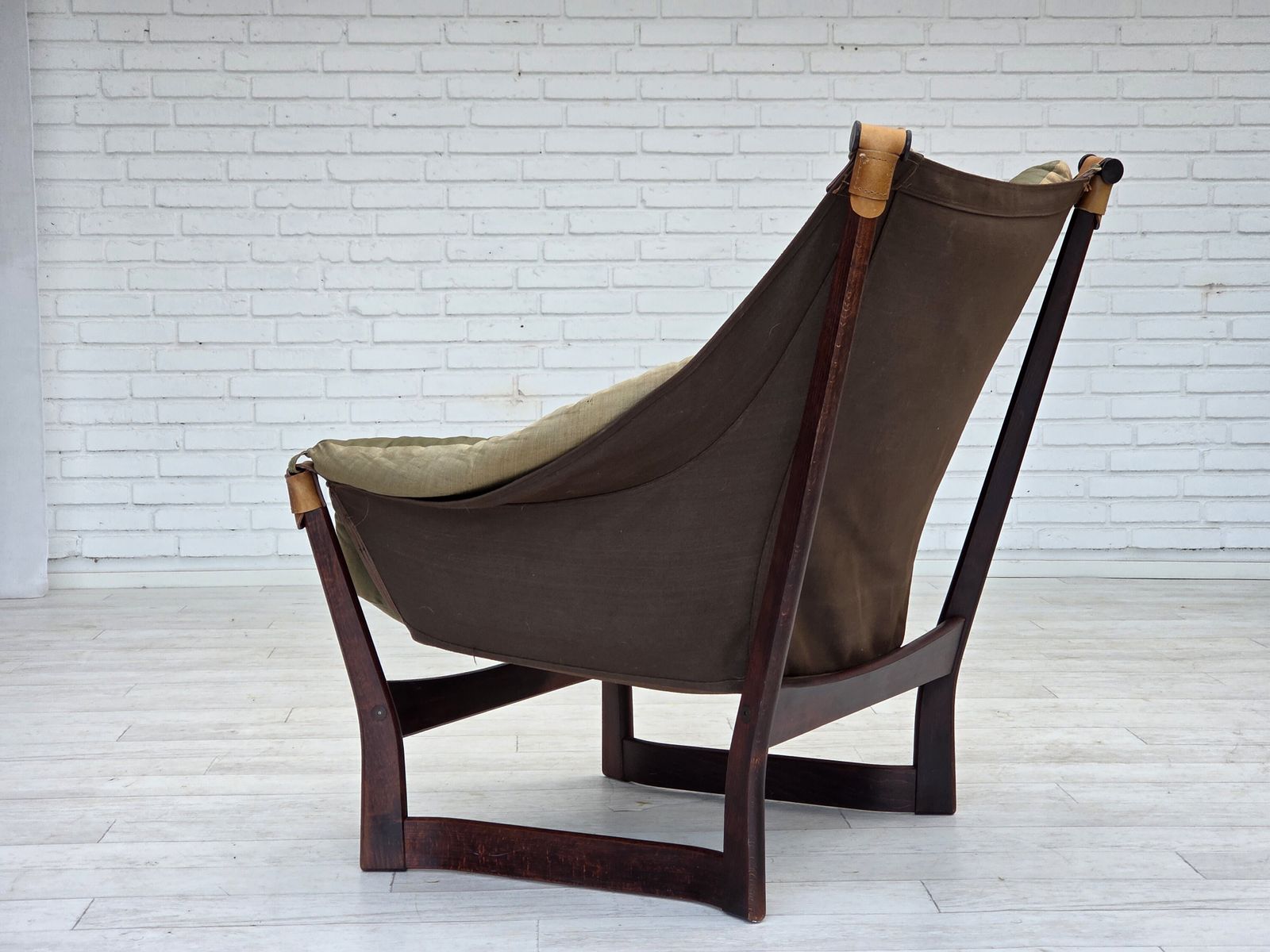 Ca. Jaren 1970, Noors Design Van Tormod Alnæs Voor Sørlie Møbler, "Trega" Loungestoel. photo buy