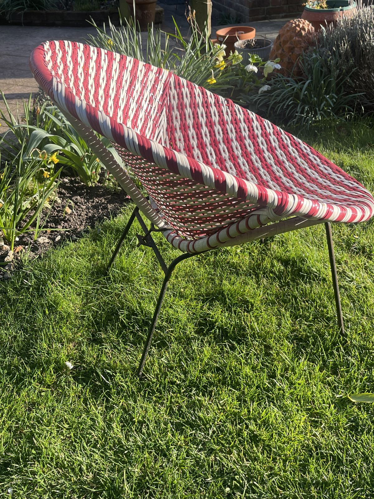 1950’s / 1960’s Red & White Vinyl Chair photo vinterior