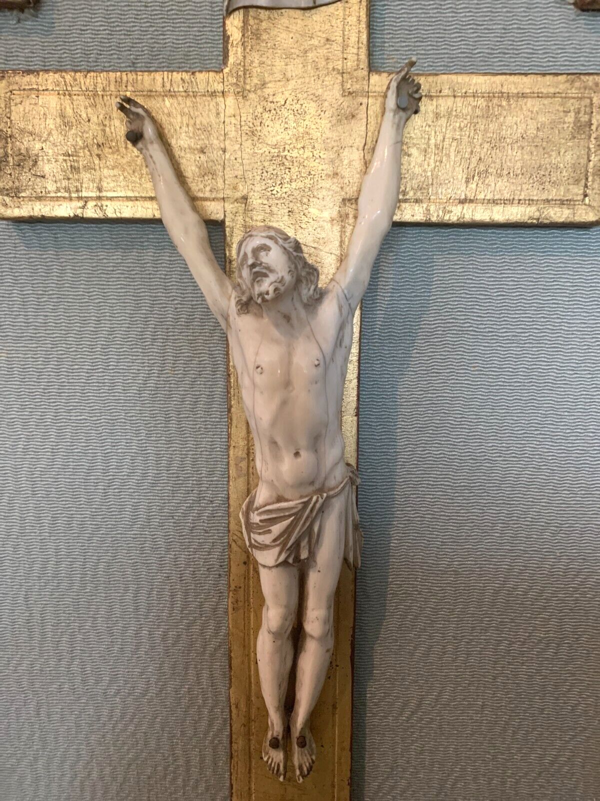 356.63 Crucifix On A Wooden Frame And Gilded Stucco Object Of Worship 19th Century photo