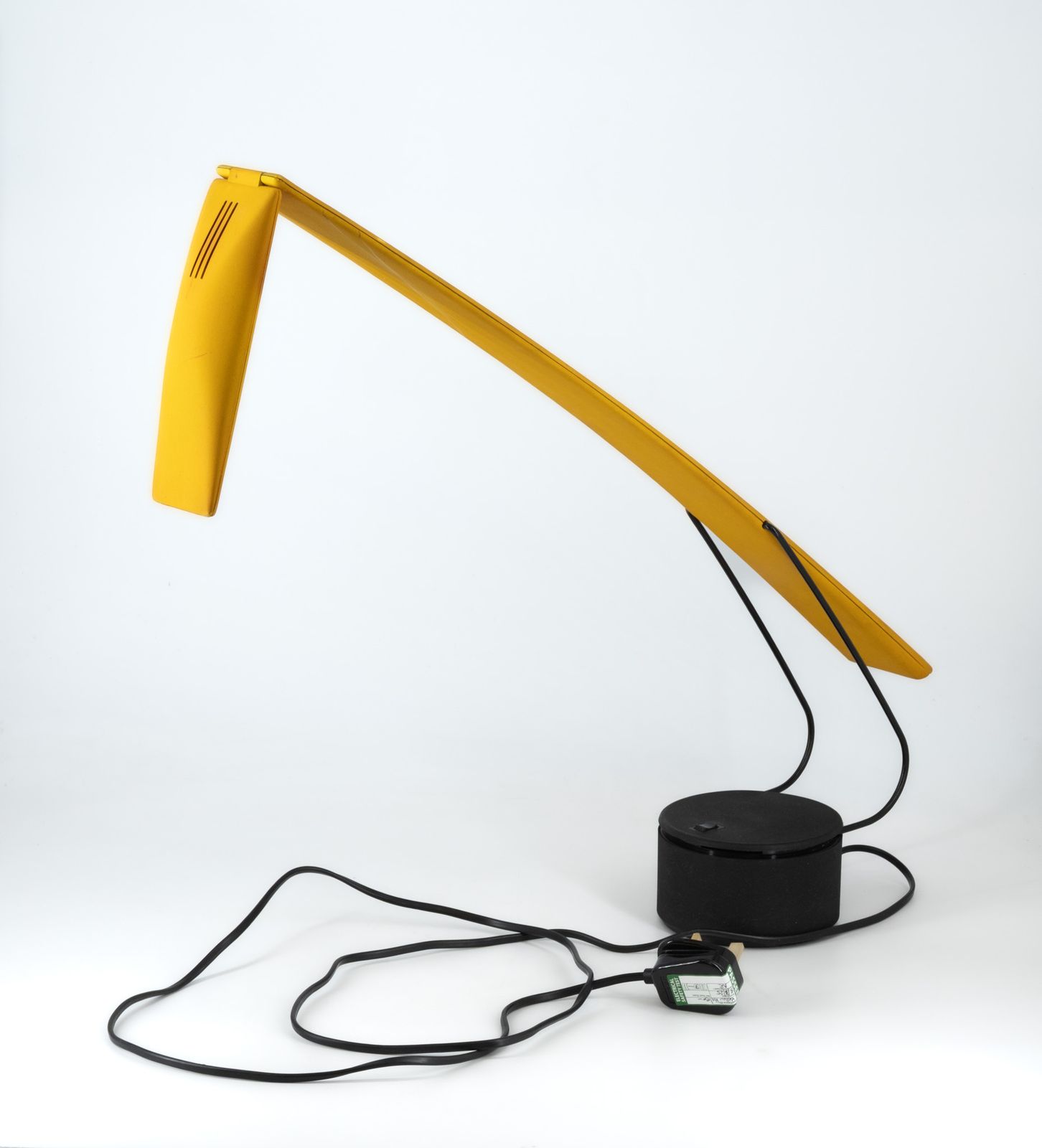 Lighting 1980s Postmodern Dove Table Lamp By Mario Barbaglia & Marco Colombo For Paf Studio Milano photo