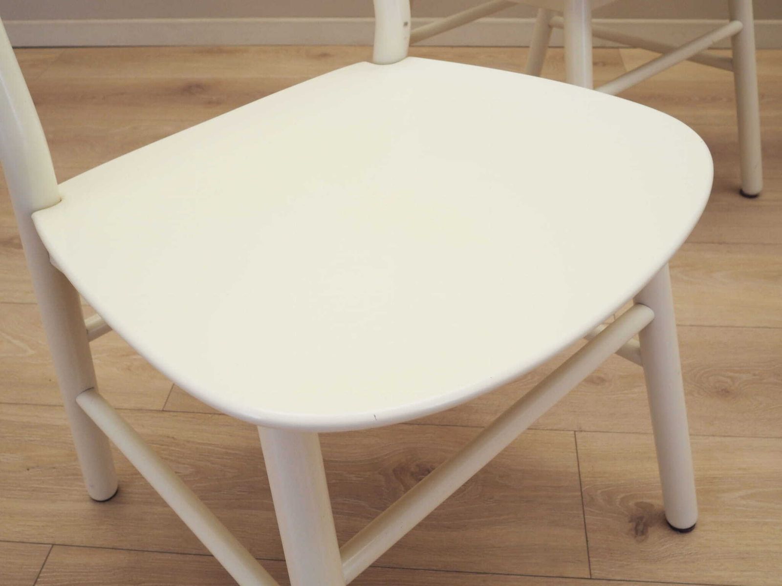 Set Van Vier Beukenhouten Stoelen, Italiaans Design, Jaren 1970, Productie: Italië photo Meubels