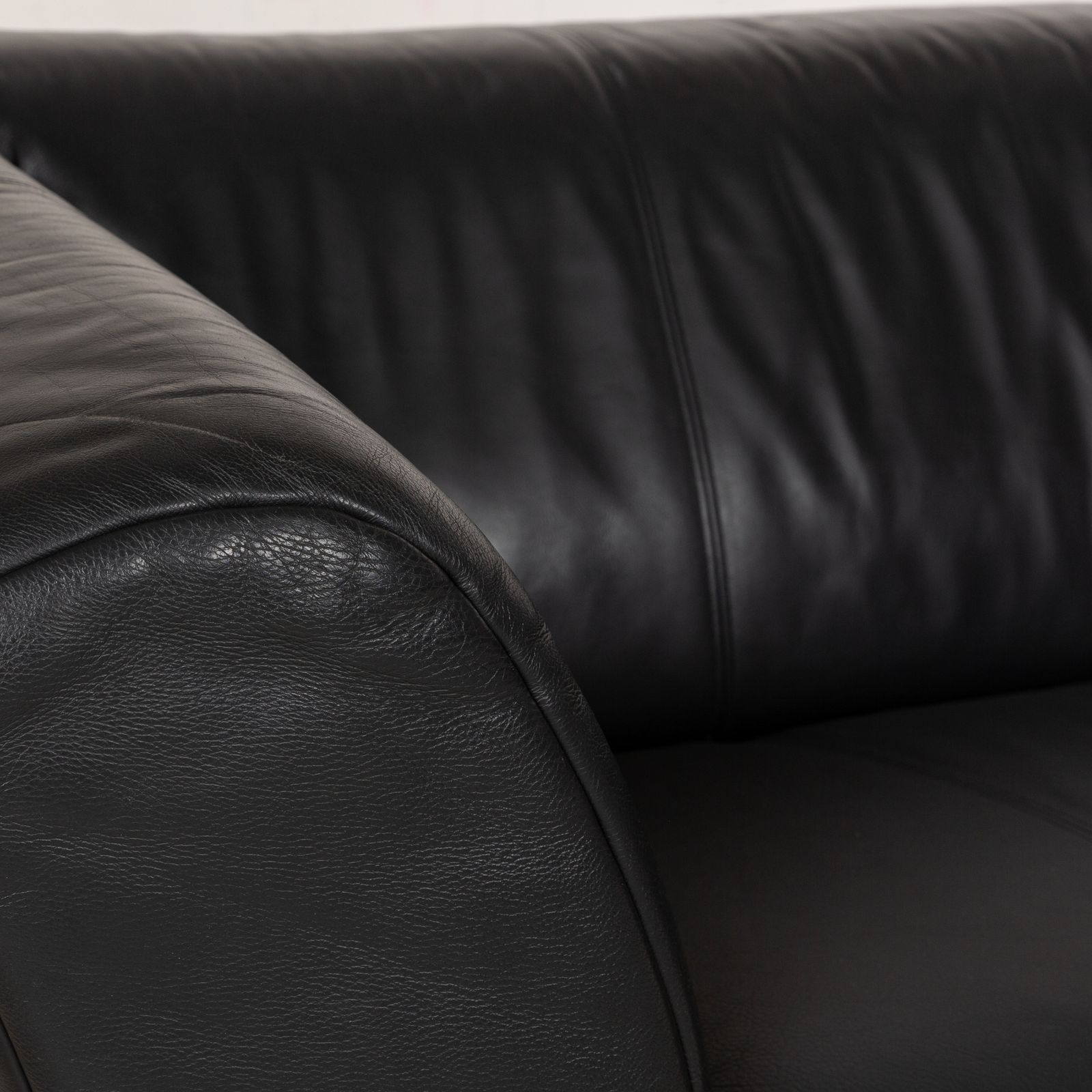 Rolf Benz 322 Leather Two Seater Gray Anthracite Sofa photo for sale