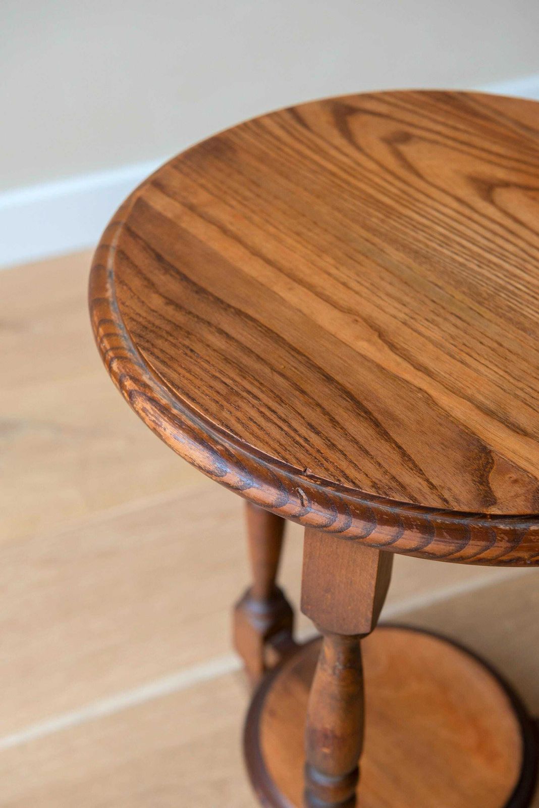 Oak Side Table With Carved Legs, Round Wooden Stool, Rustic Plant Stand, Antique Plant Stand, Etagere Table, Country Home Decor photo vintage