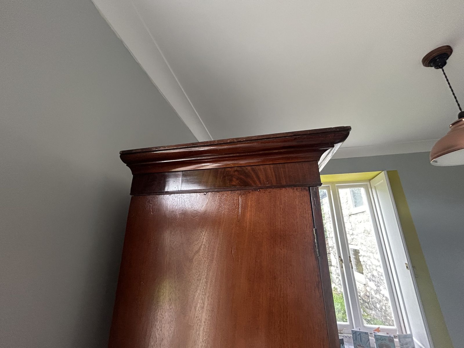 photo vinterior Georgian 1800s Figured Mahogany Linen Press Wardrobe