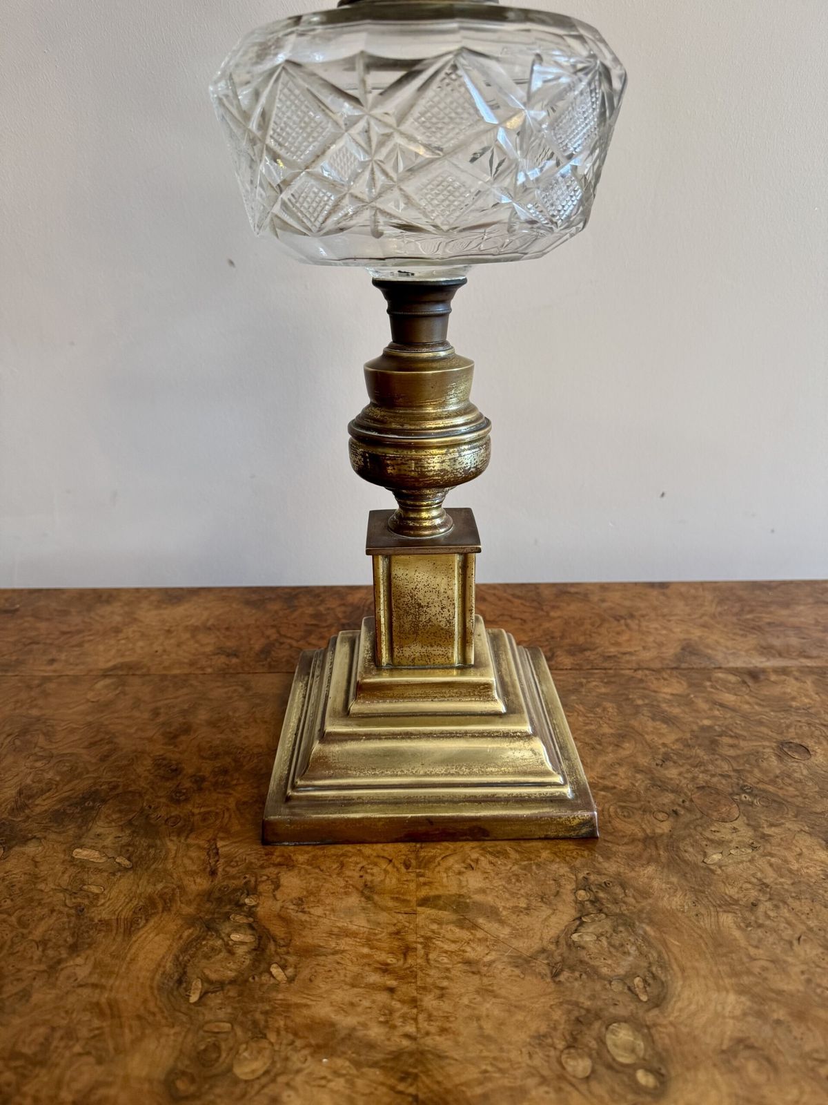 Outstanding Quality Antique Brass Oil Lamp photo furniture