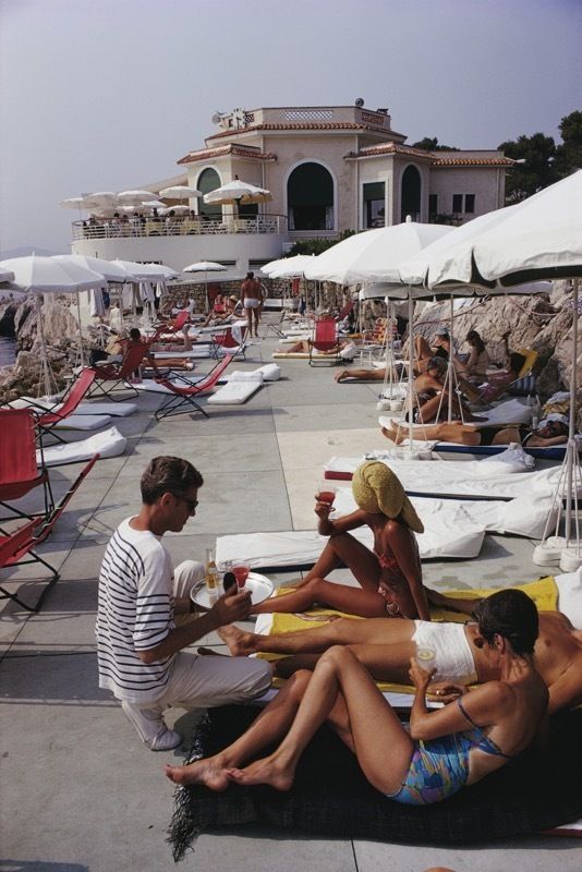 Slim Aarons 'Hotel Du Cap' Framed White