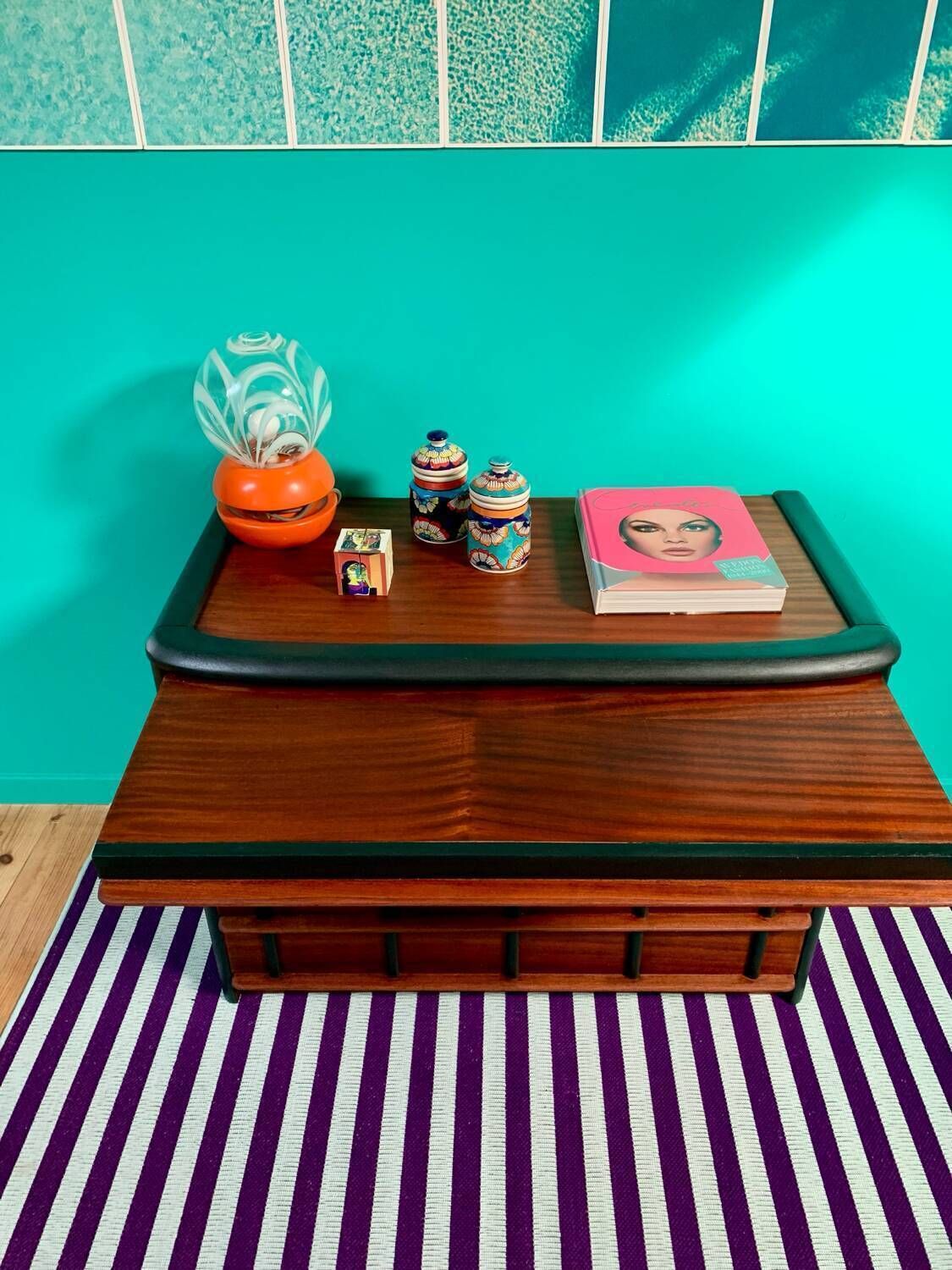 Mid Century Vintage Chest Of Drawers photo 600.0