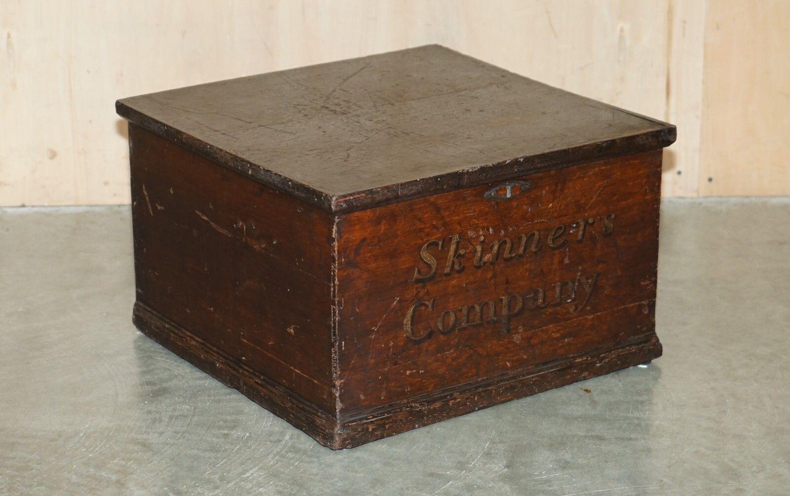 Antique Victorian Worshipful Company Of Skinners Campaign Chest Part Of A Suite photo furniture