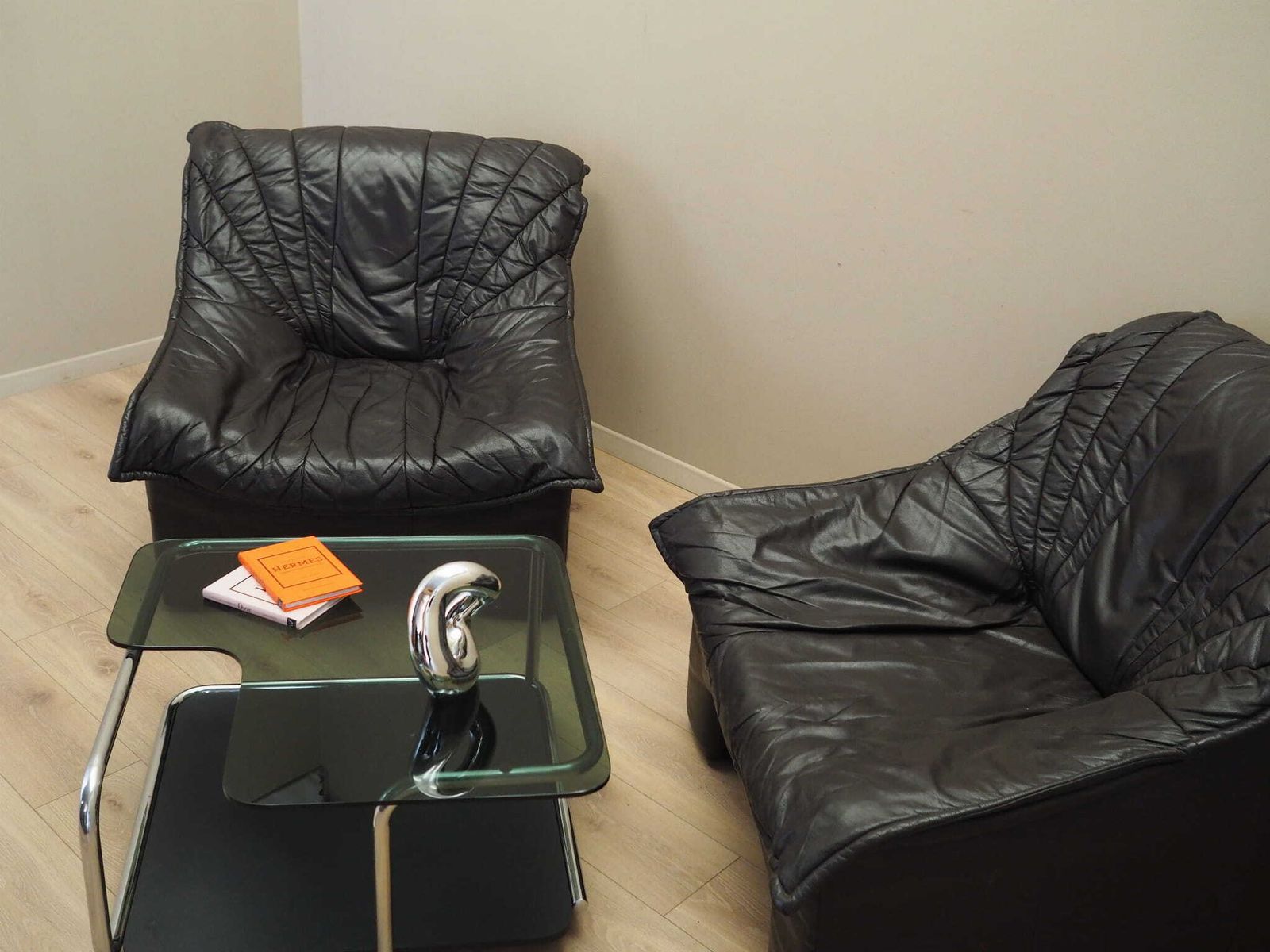 Leather Armchair, Italian Design, 1960s, Production: Italy photo for sale