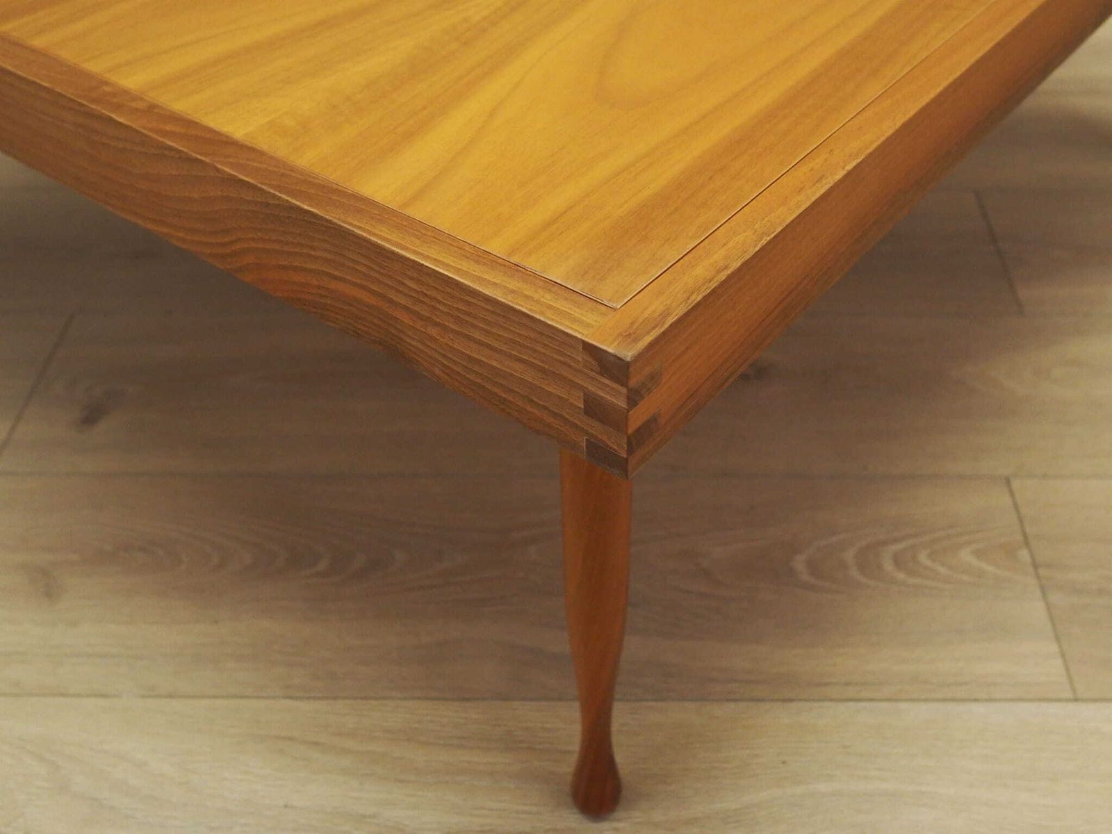 Mahogany Coffee Table, Italian Design, 1970s, Production: Italy photo vinterior