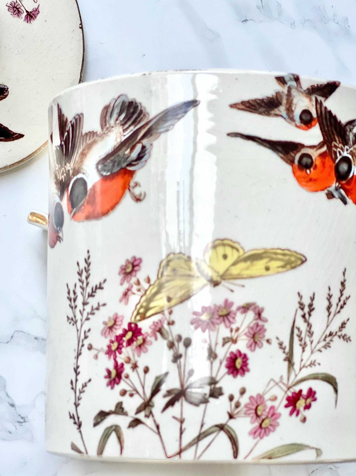 Victorian Biscuit Barrel Lidded Antique Hand Painted Bird Pattern Bone China Storage Kitchen Shelve Decor Aesthetic Movement Rare photo Home Decor