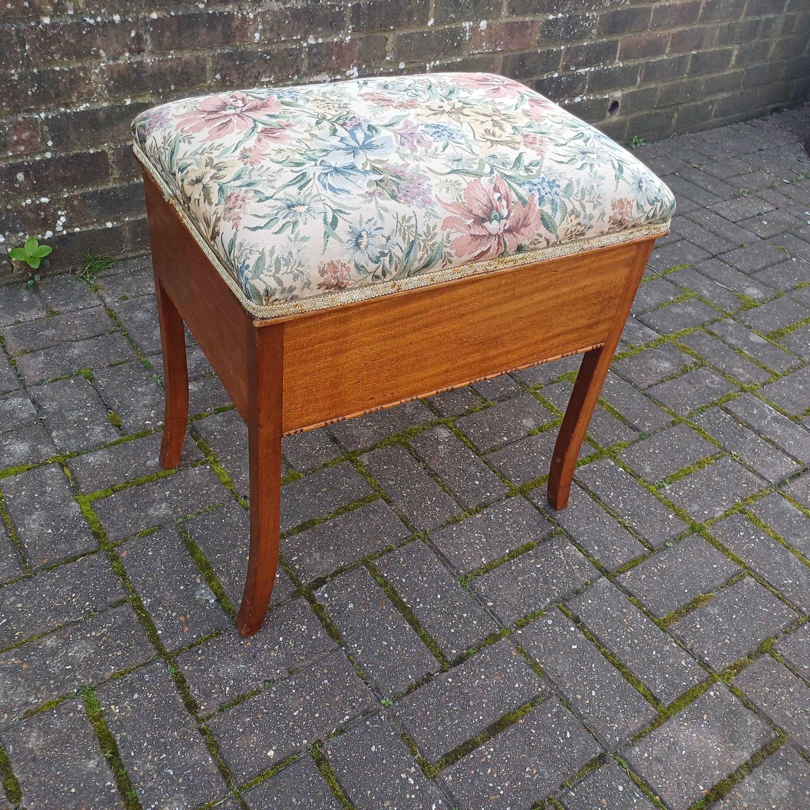 Vintage Tapestry Flower Upholstered Piano Stool Mahogany Internal Storage Bench With Queen Anne Legs photo furniture