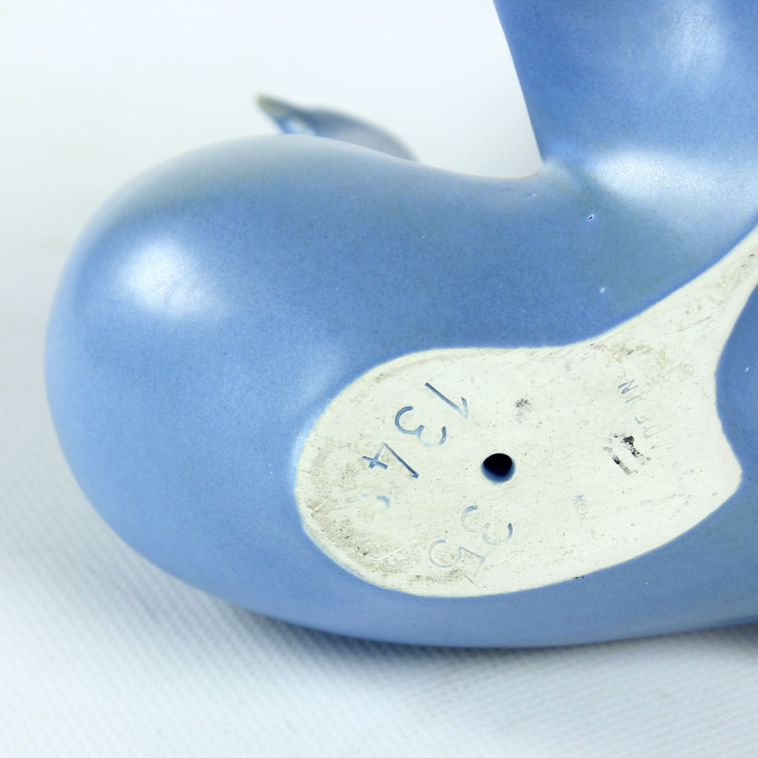 photo vinterior Ceramic Sculpture Of Two Blue Doves,  Keramia 1960s