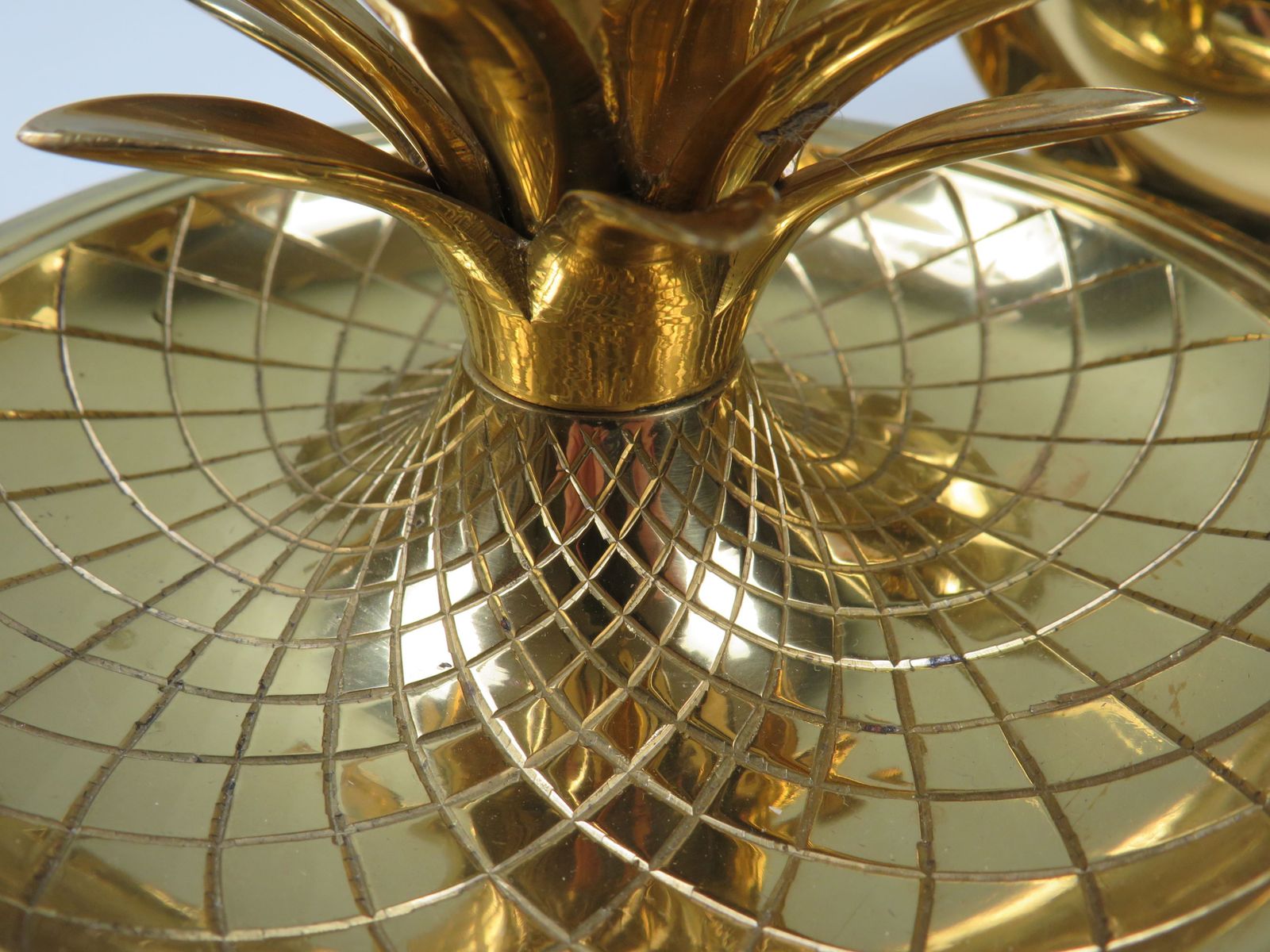Elegant Pineapple Candlesticks In Lacquered Brass  (Set Of 2) photo vinterior