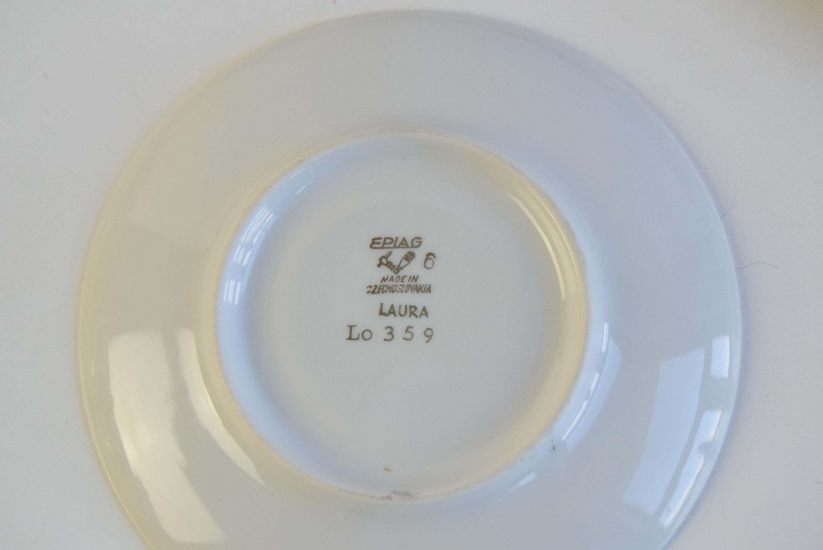 photo furniture Set Of Six Cups And Saucers By Epiag 1950